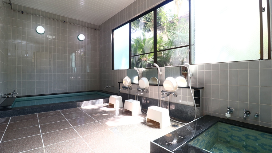風呂■大浴場◆広々としたお風呂場です（シャワーヘッドReFaファインバブルピュア仕様）*