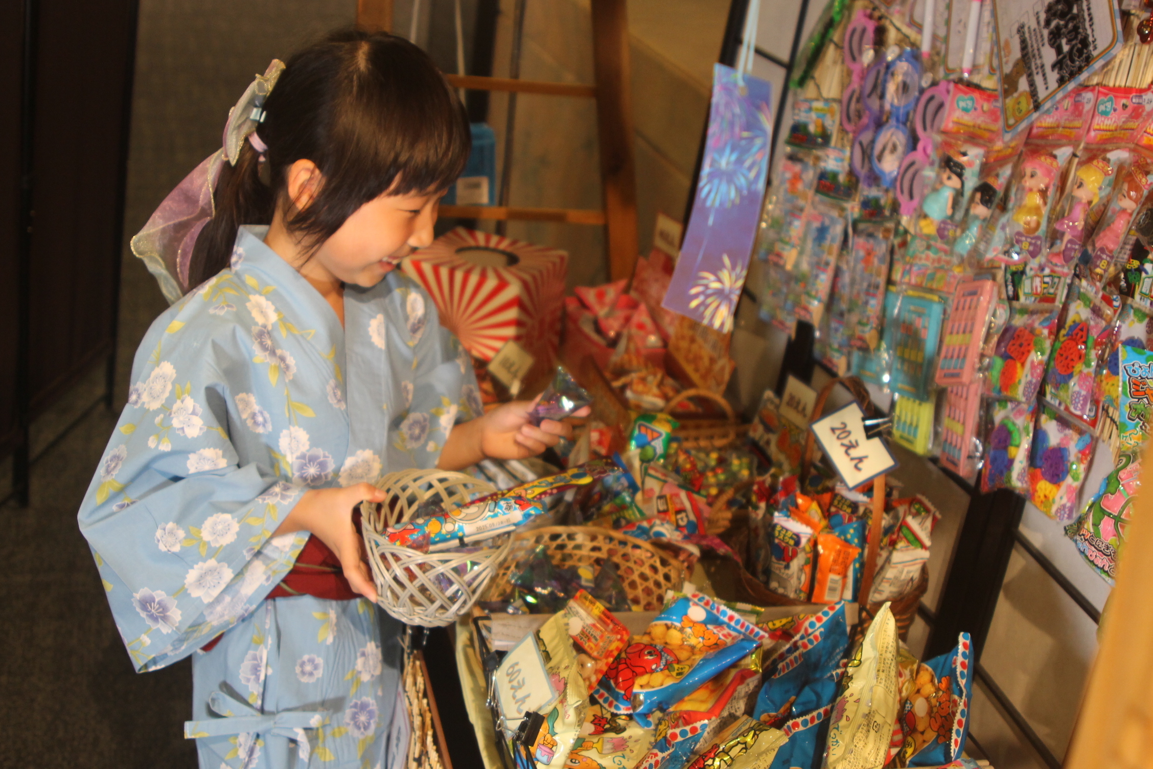 夏季限定　【売店】駄菓子屋さん