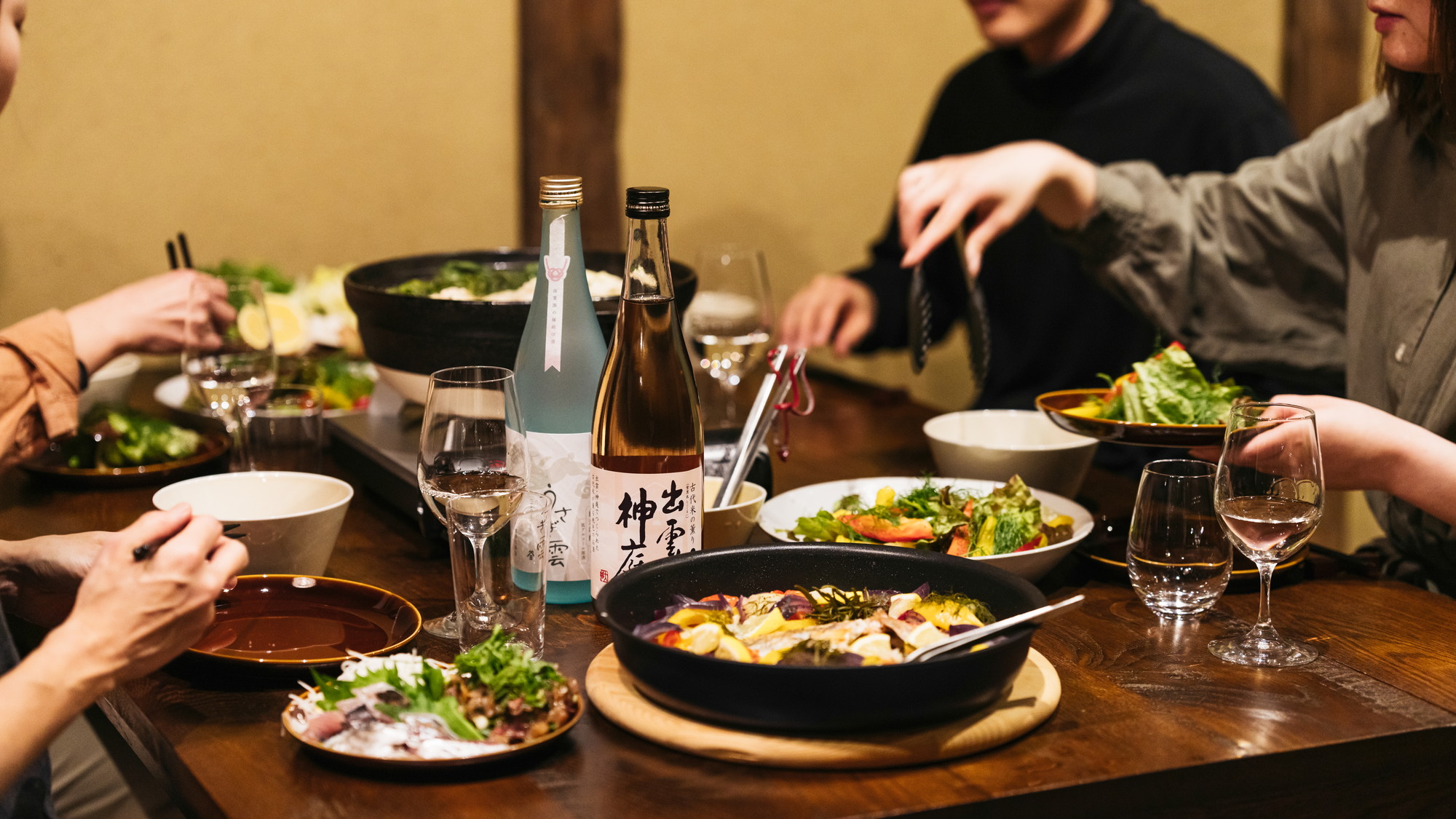 【夕食】客室にキッチンを備えておりセルフクッキングが可能です（一例です）