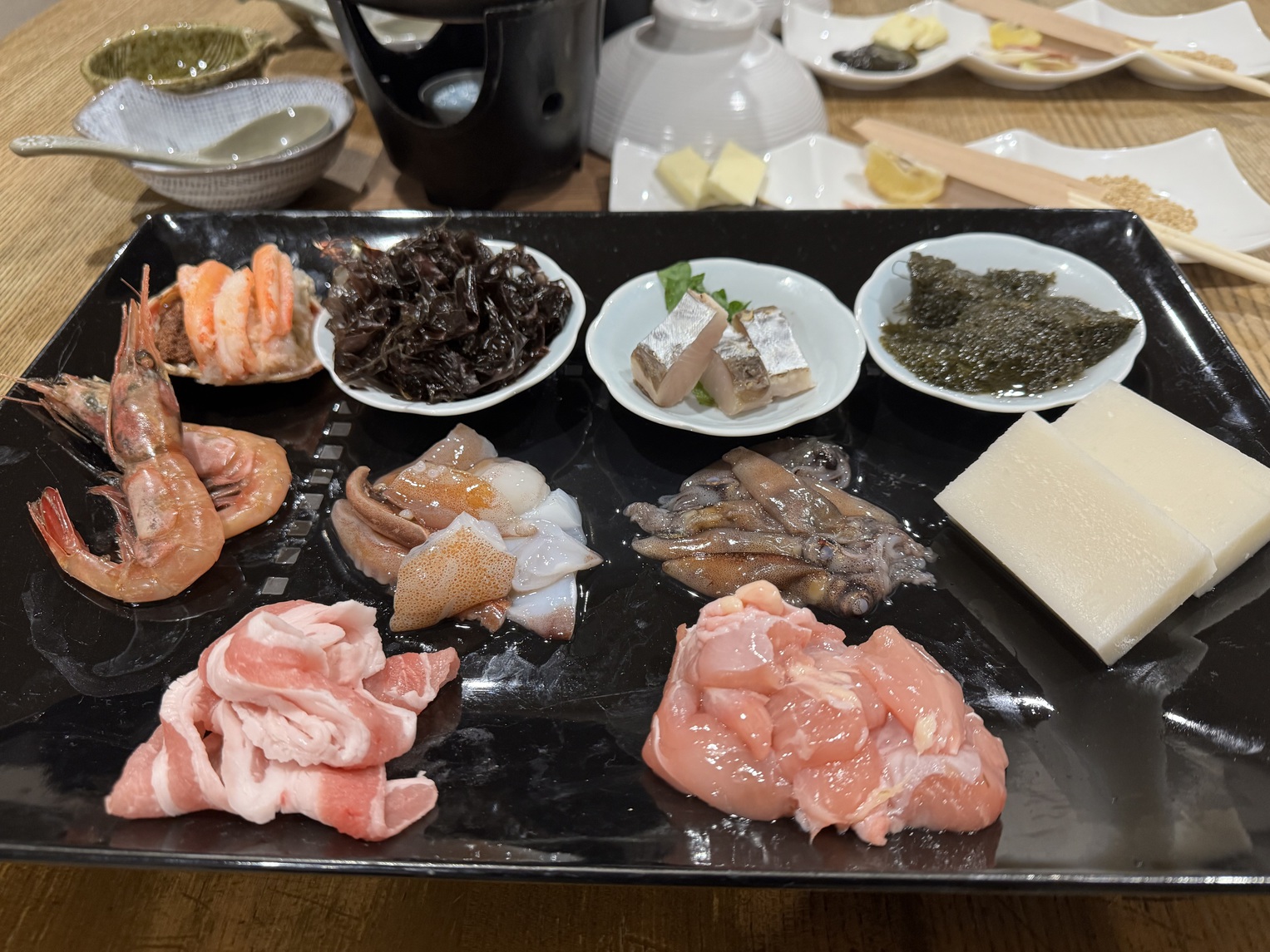 【春〜秋限定！越前港めし】２つの名物料理を舌鼓　◆夕食は蟹味噌せいげ鍋　◆朝食はセイコガニ丼