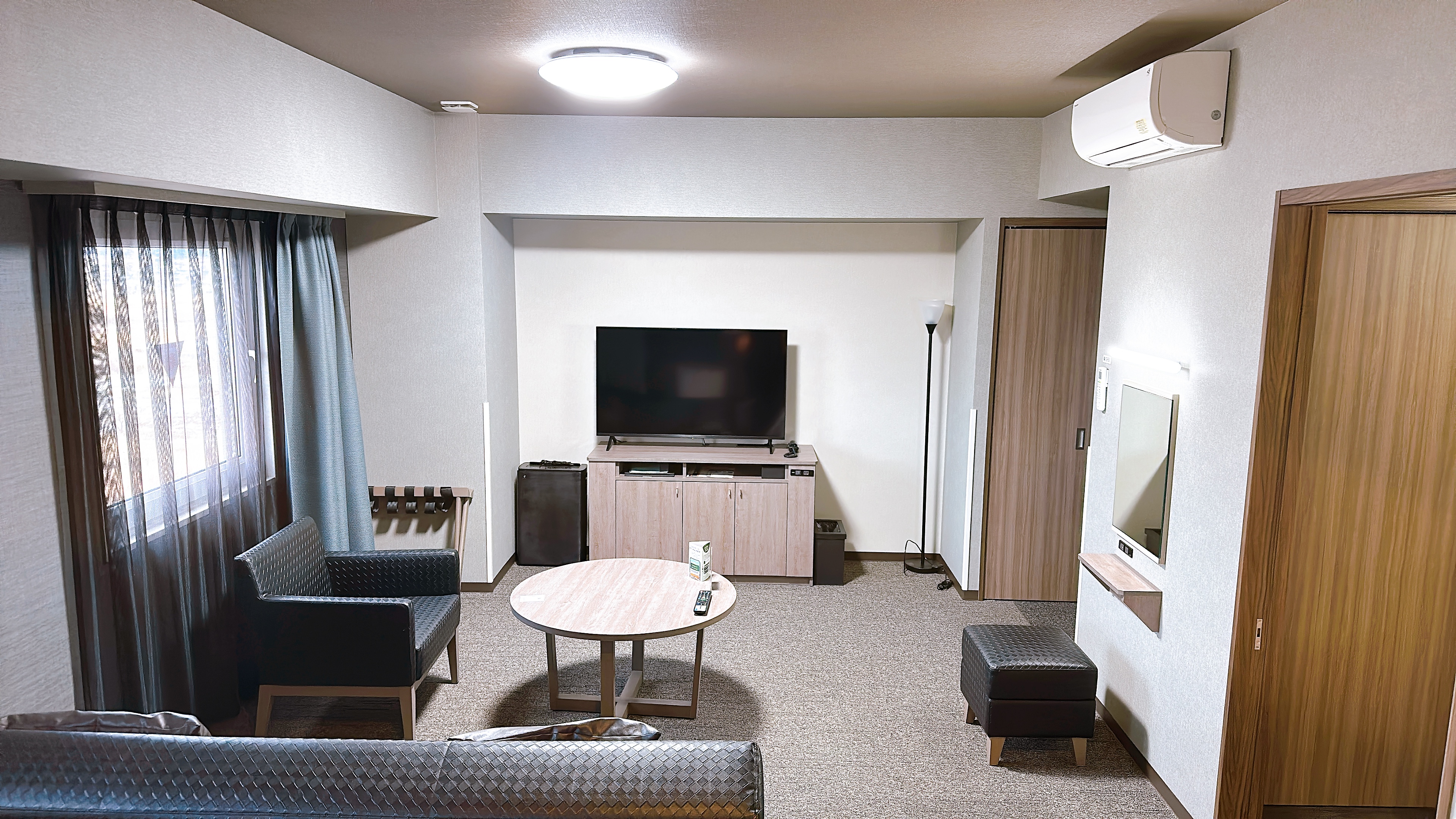 デラックスツインルーム③