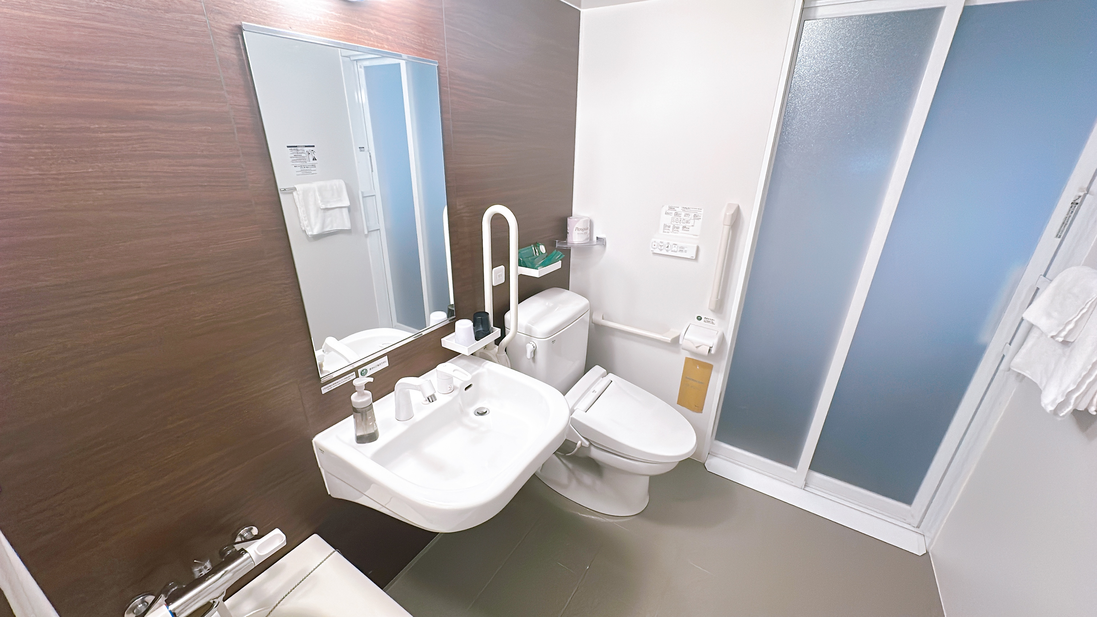 バリアフリーツインルーム-ユニットバス