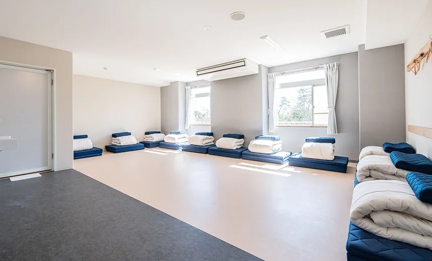 洋室大（BF、UB）（8名）