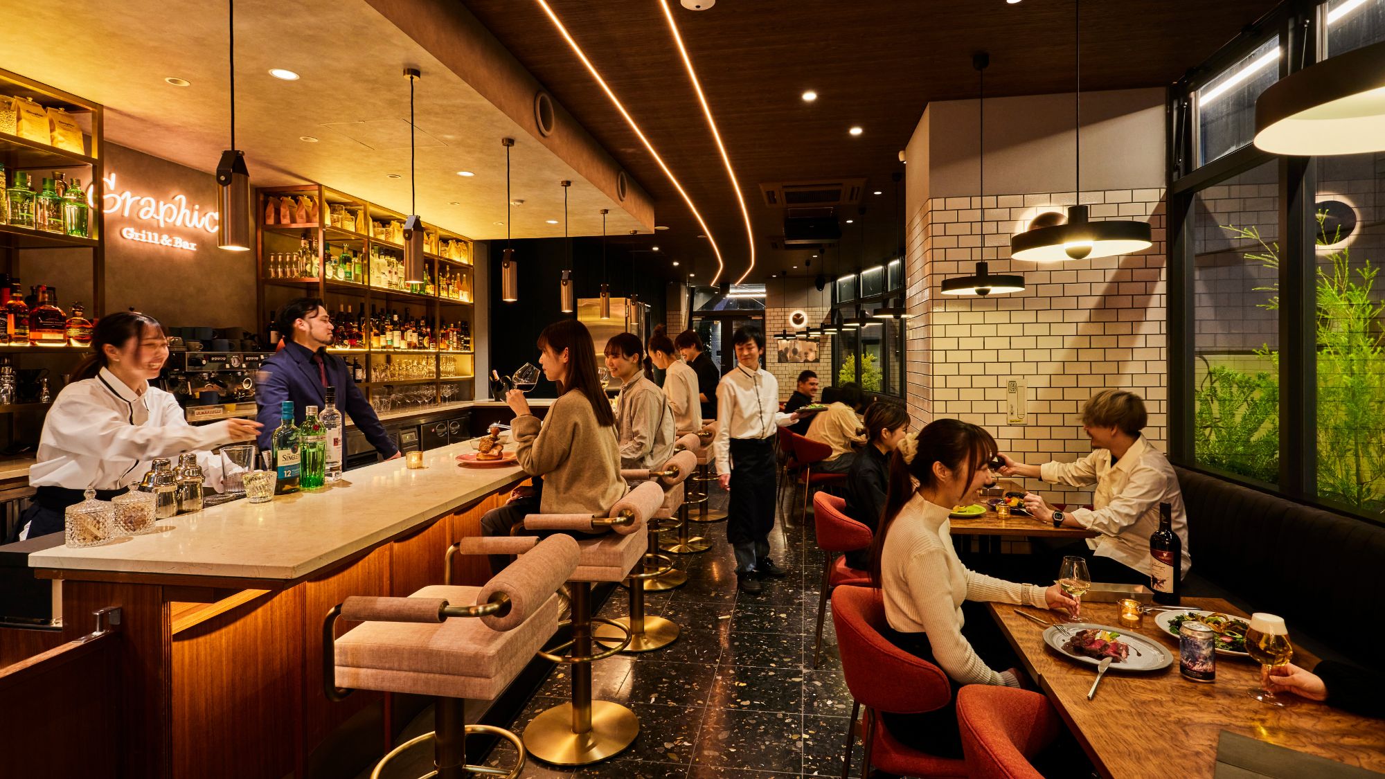 Graphic Grill & Bar ディナー・バー