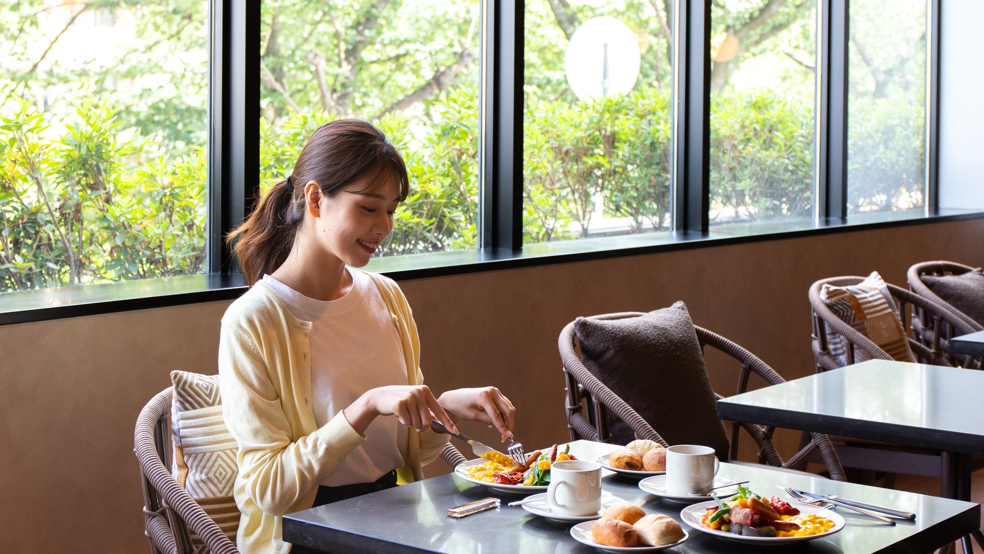 【朝食】バリエーション豊富なブッフェで、奈良食材を使った和食から洋食までたっぷり堪能