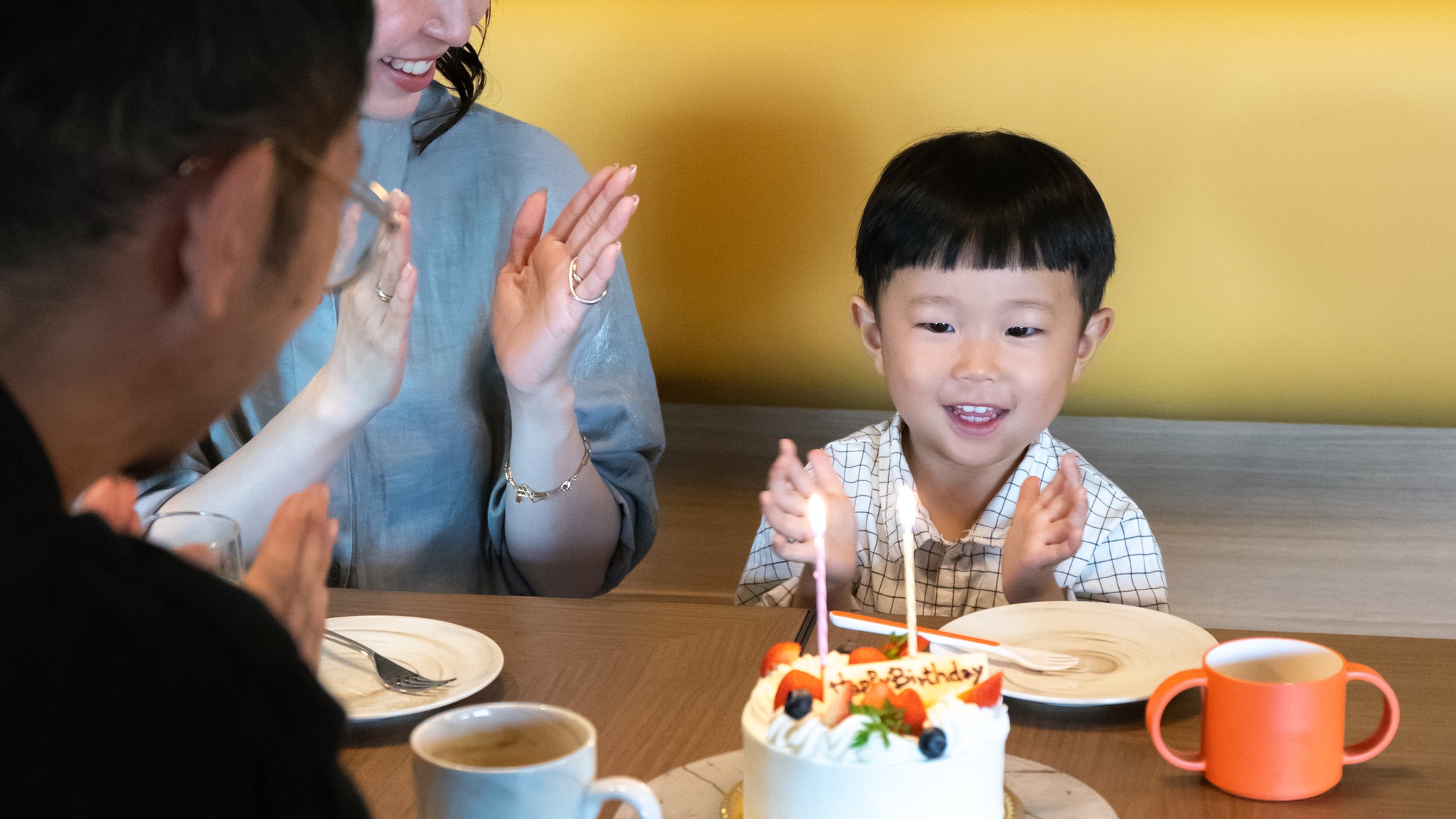 【レストラン】バースデーケーキの手配も承っております（有料）