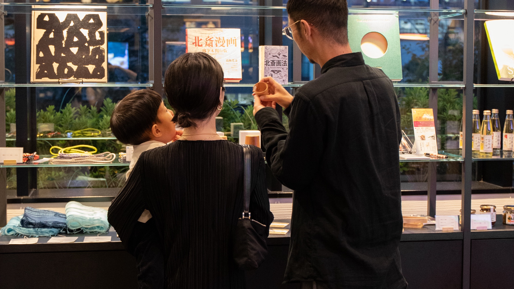 【スーベニアショップ】旅の記念にも、大切な人へのギフトにも。今の奈良がここにあります