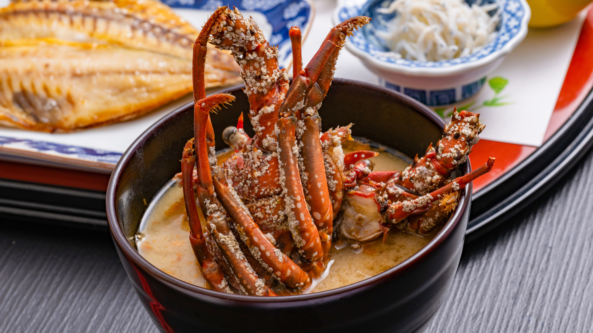 朝食　伊勢海老味噌汁