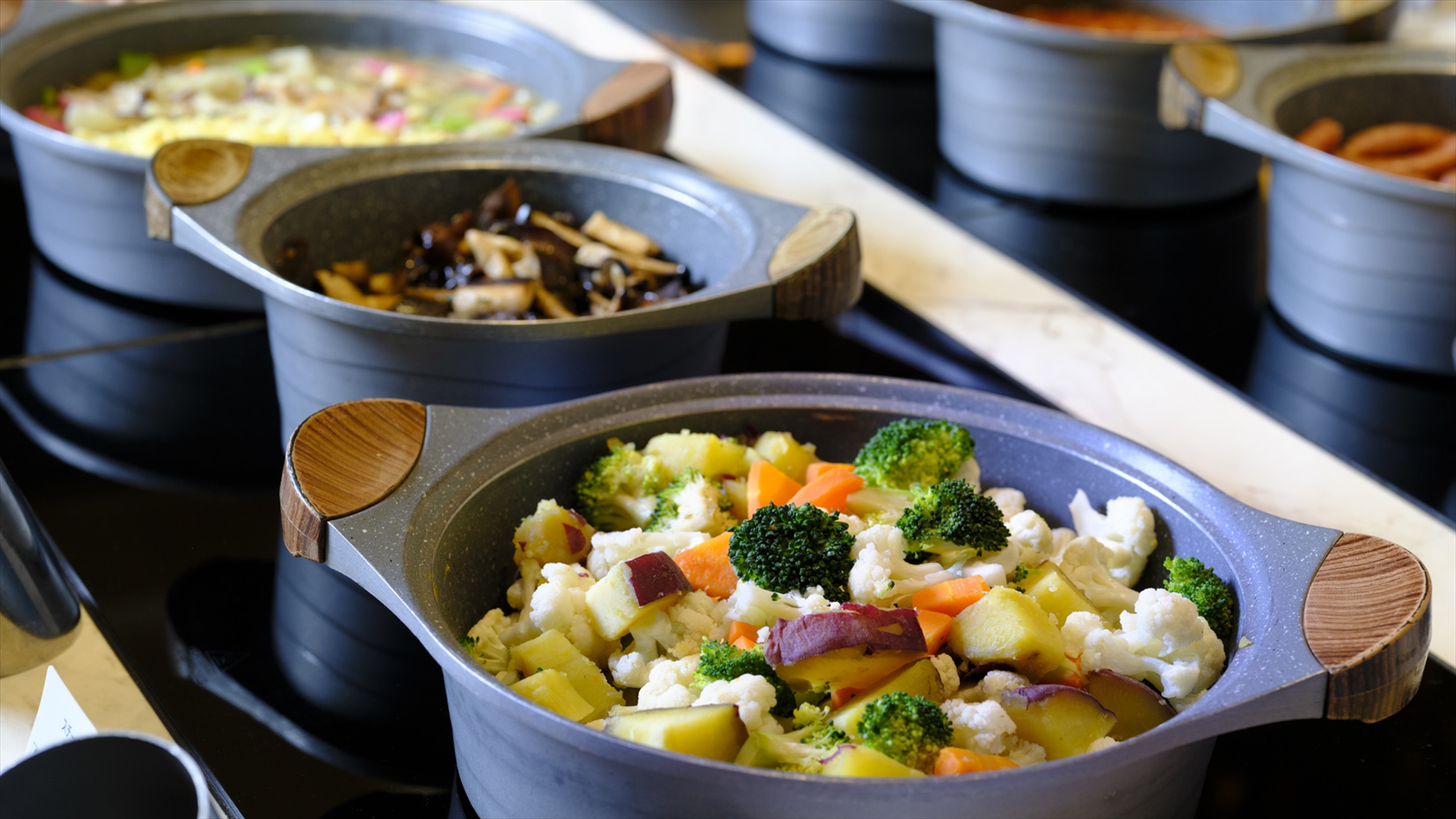 朝食ビュッフェイメージ