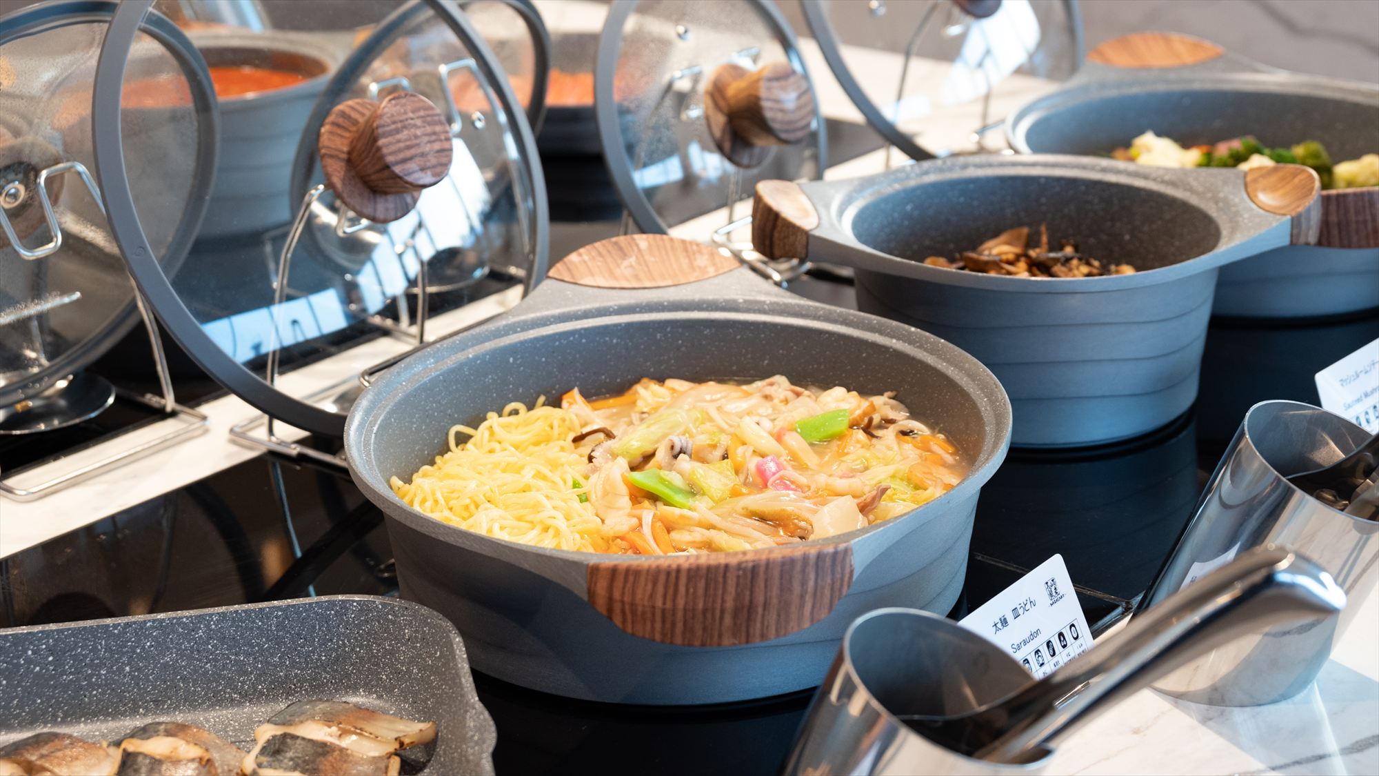 朝食ビュッフェイメージ