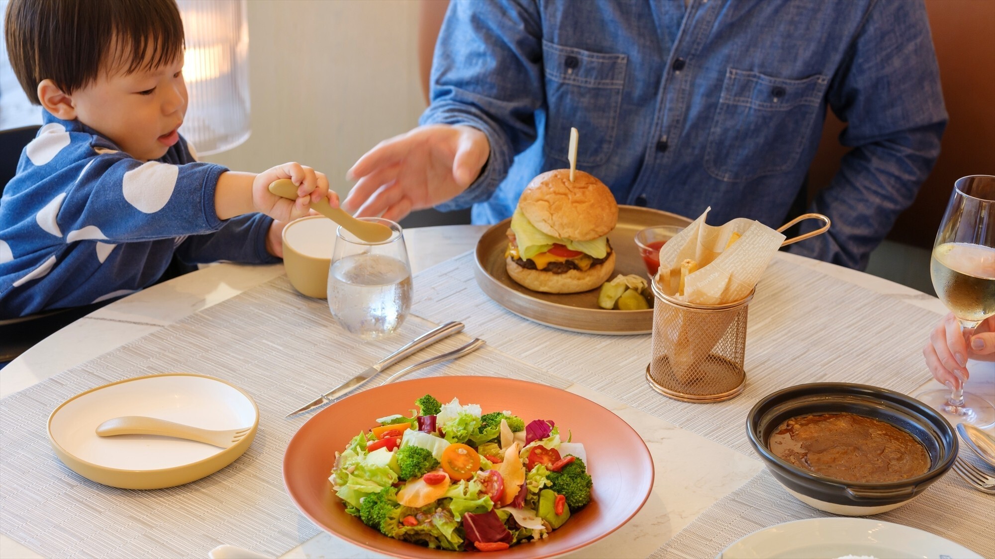 オールデーダイニング「Harbella」イメージ