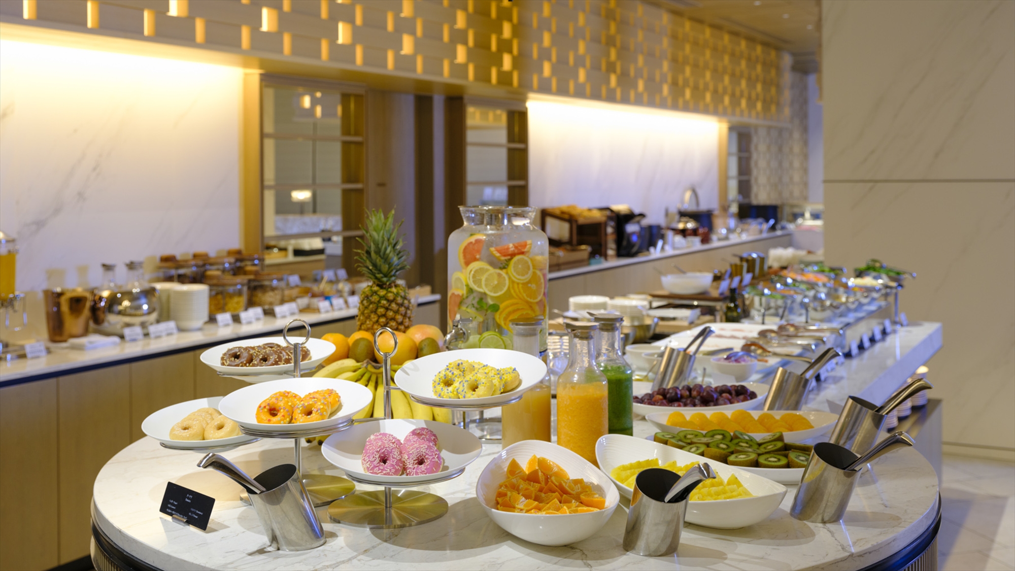 朝食ビュッフェイメージ