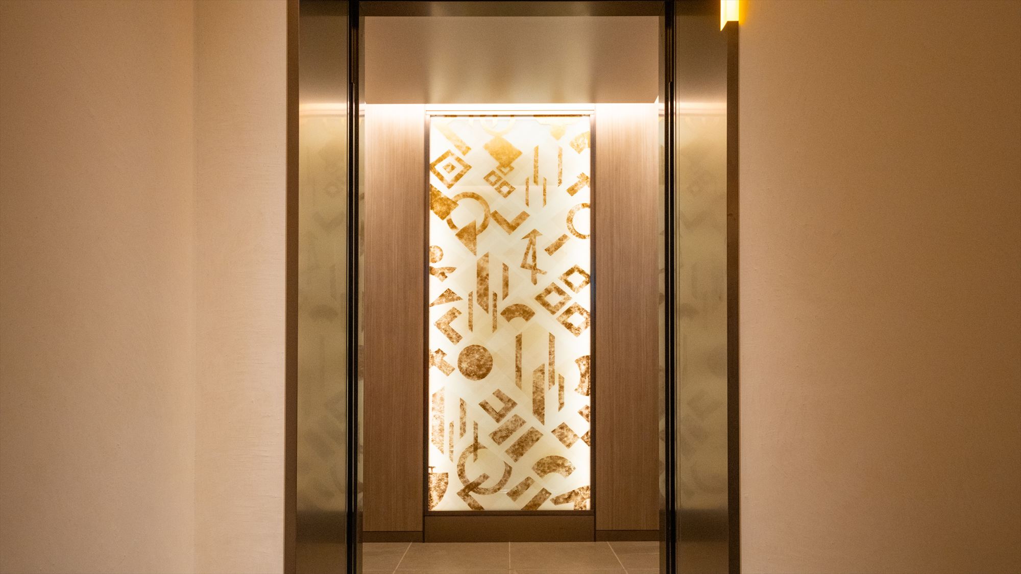 館内アートワーク