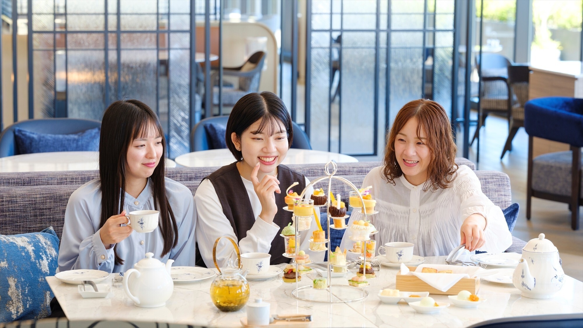 バーラウンジ「The Azurite」イメージ