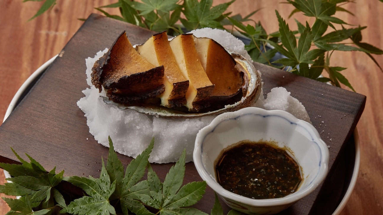 【美食プラン】伊勢海老・鮑・松阪牛を味わう、「御食つ国」三重の贅沢旅（2食付）