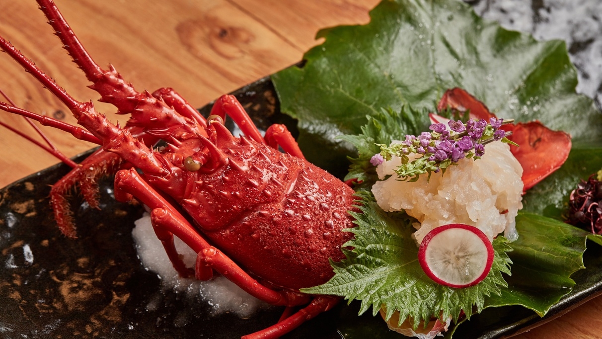 【美食プラン】伊勢海老・鮑・松阪牛を味わう、「御食つ国」三重の贅沢旅（2食付）