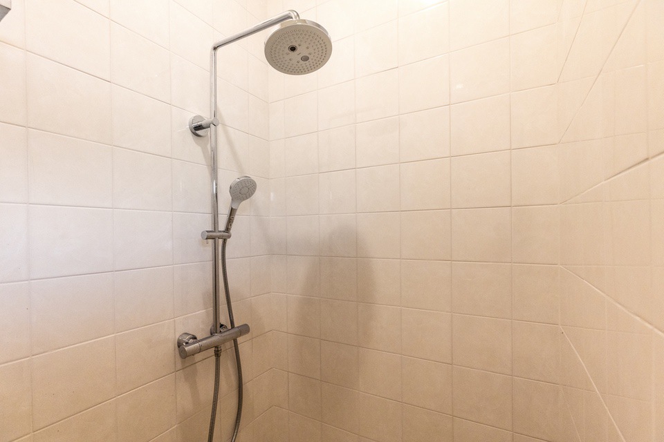 LAULEA　シャワー