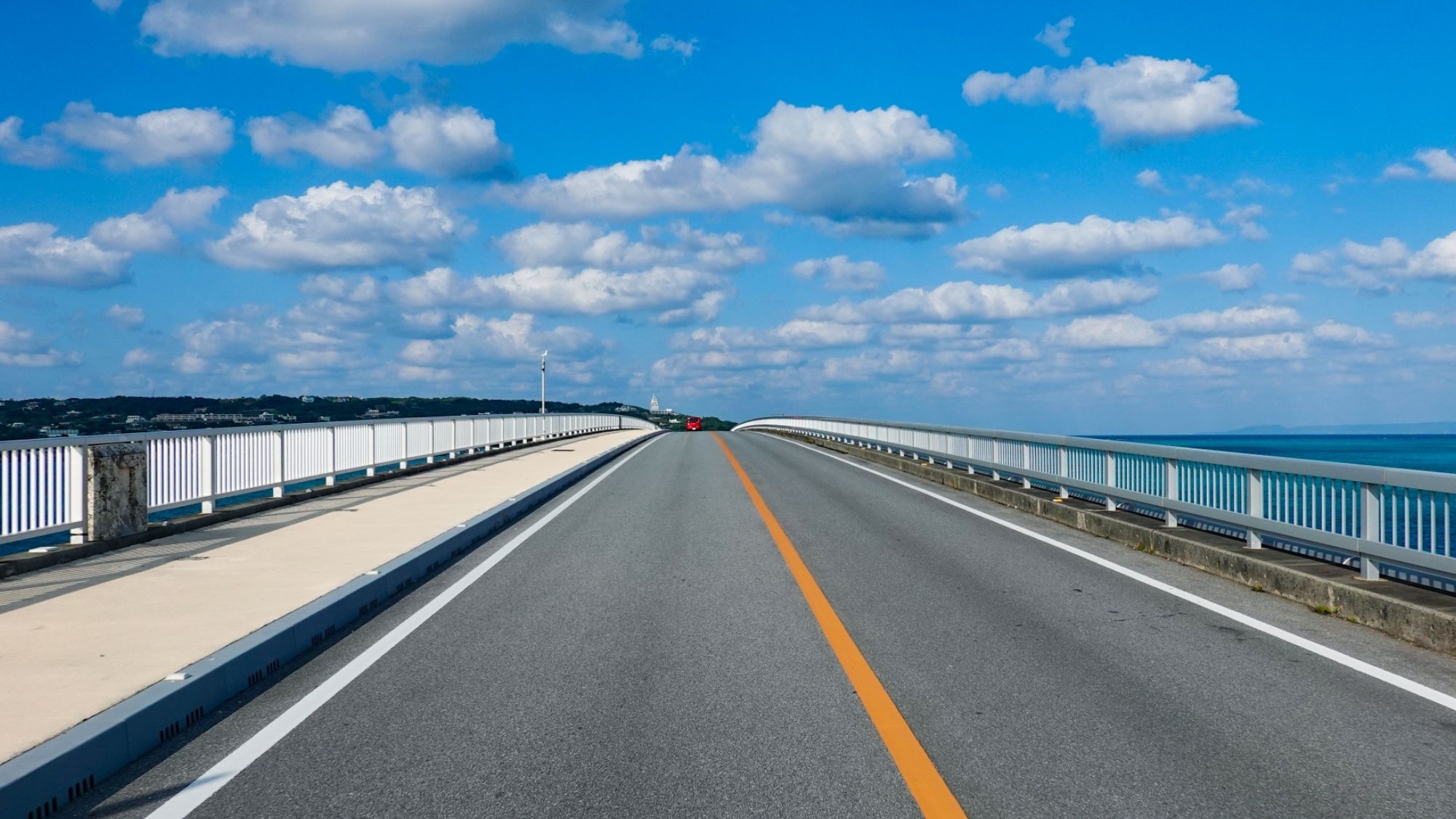 古宇利大橋ドライブ風景