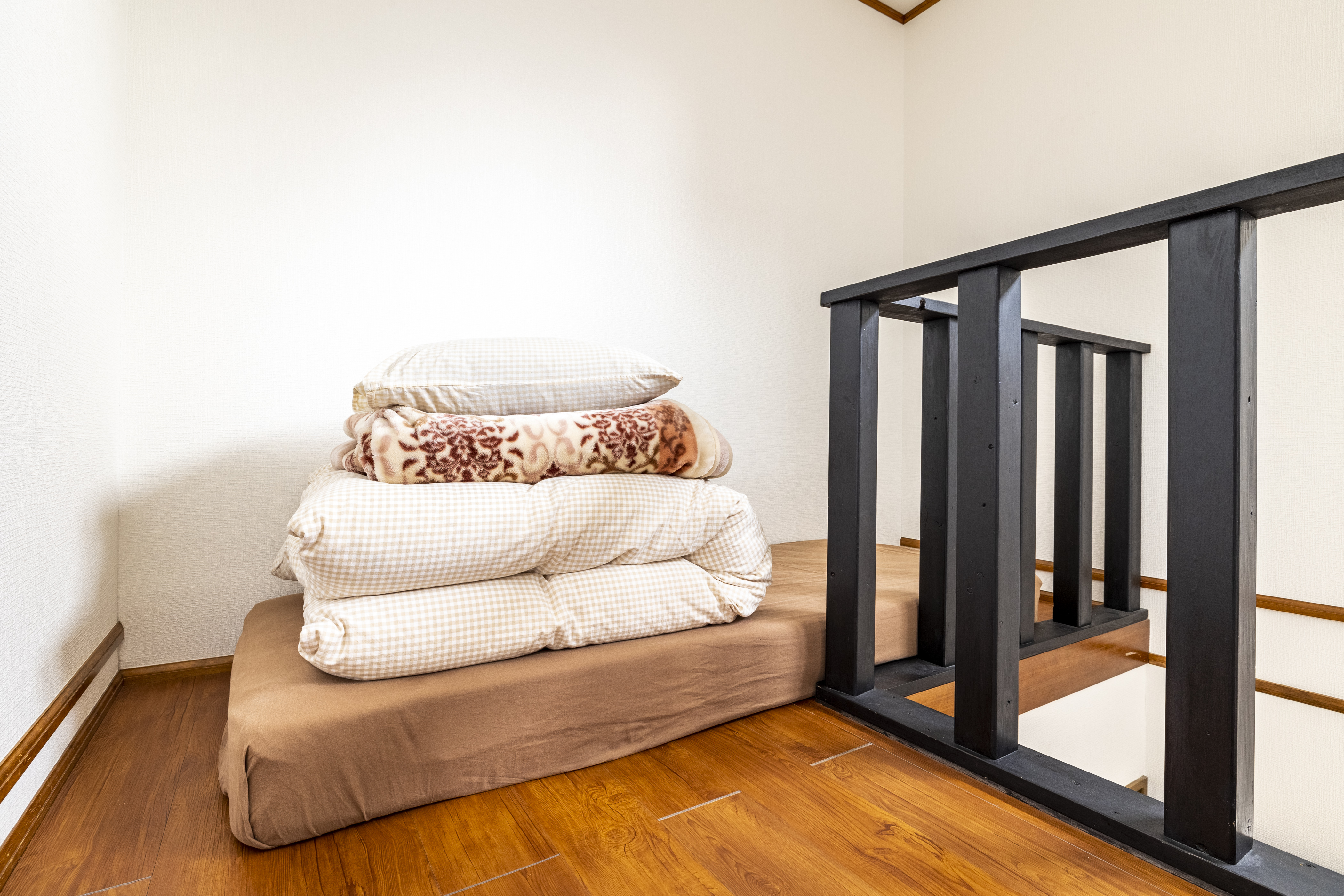 【NIKAI/二階】洋室ベッドルーム