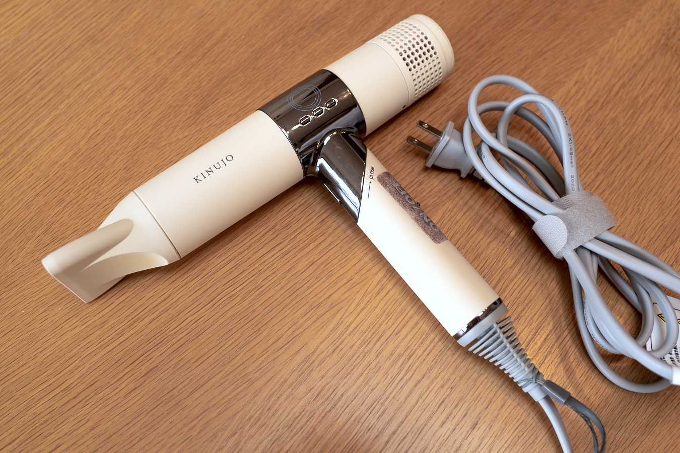 ヘアドライヤー