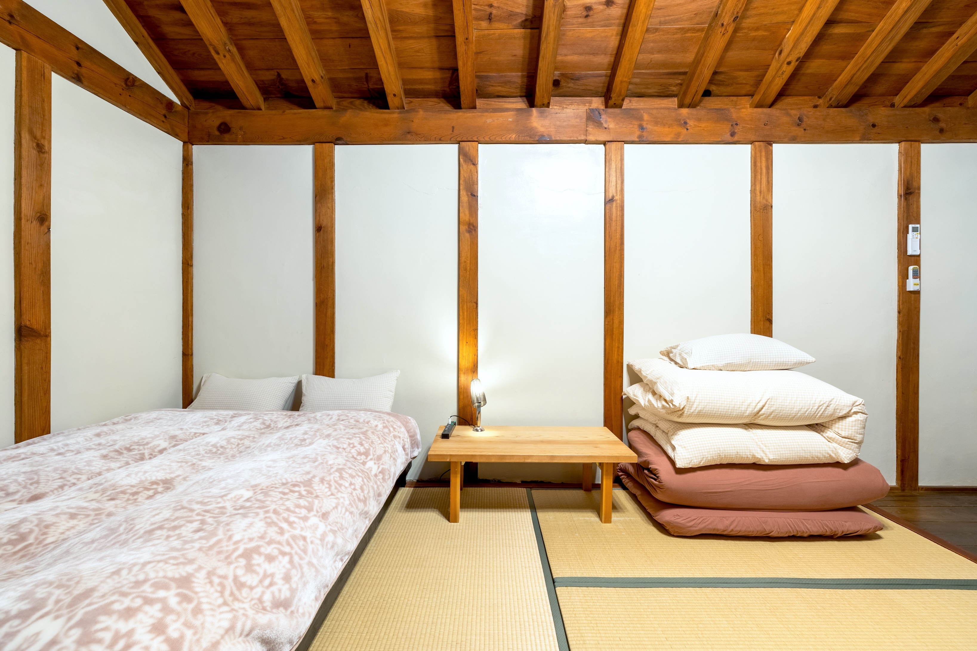 【KURA/蔵】ベッドルーム