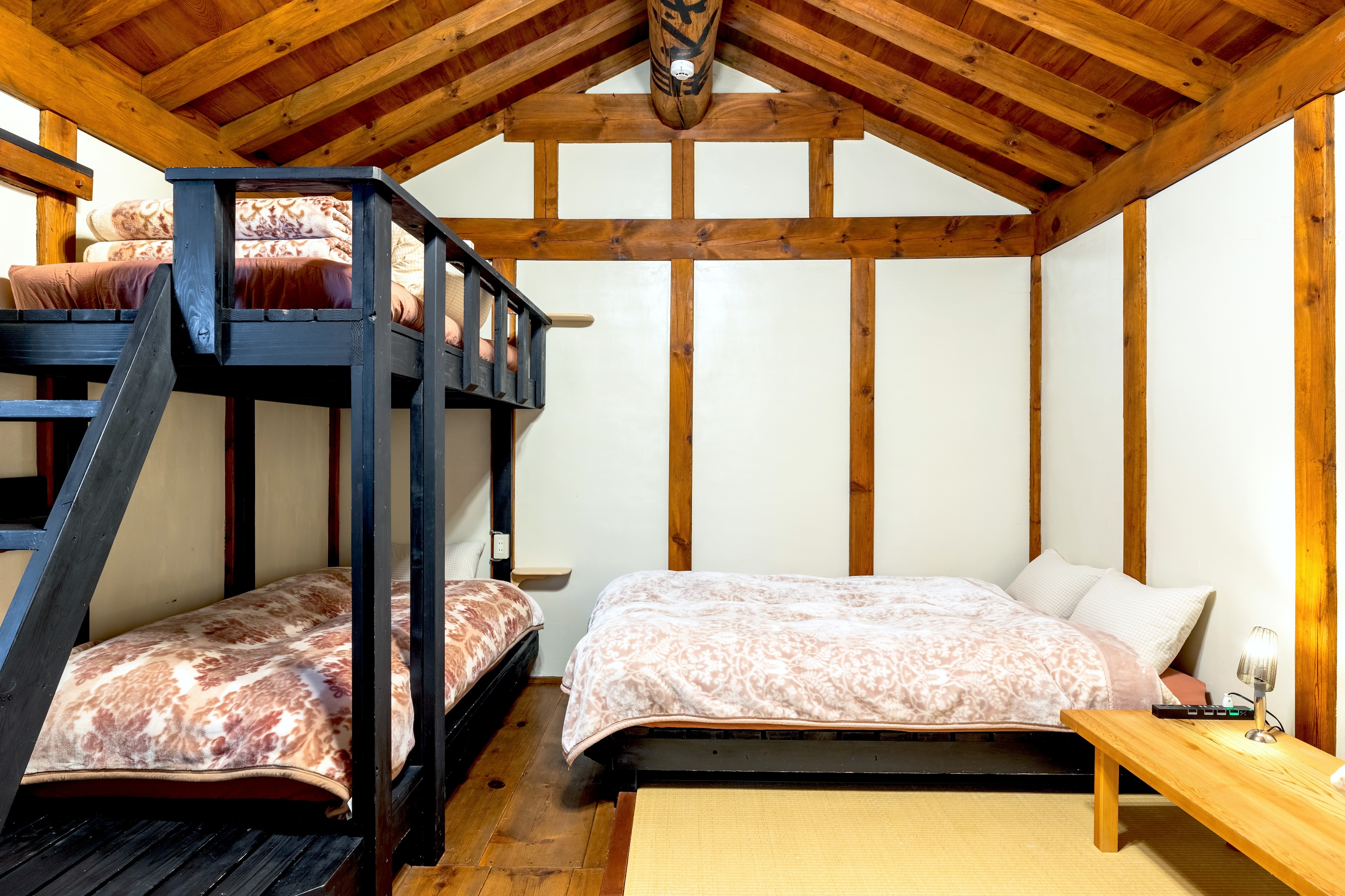 【KURA/蔵】ベッドルーム