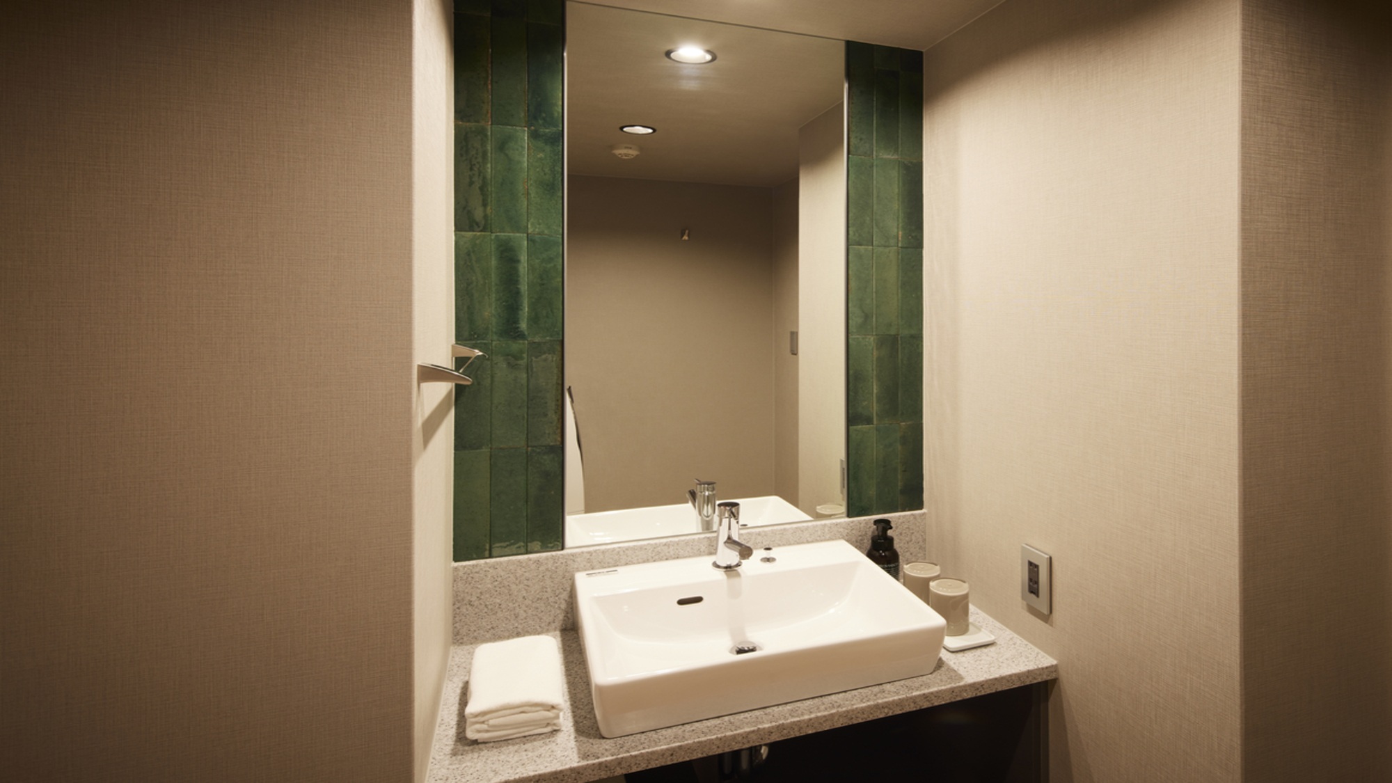 Bathroom バスルーム