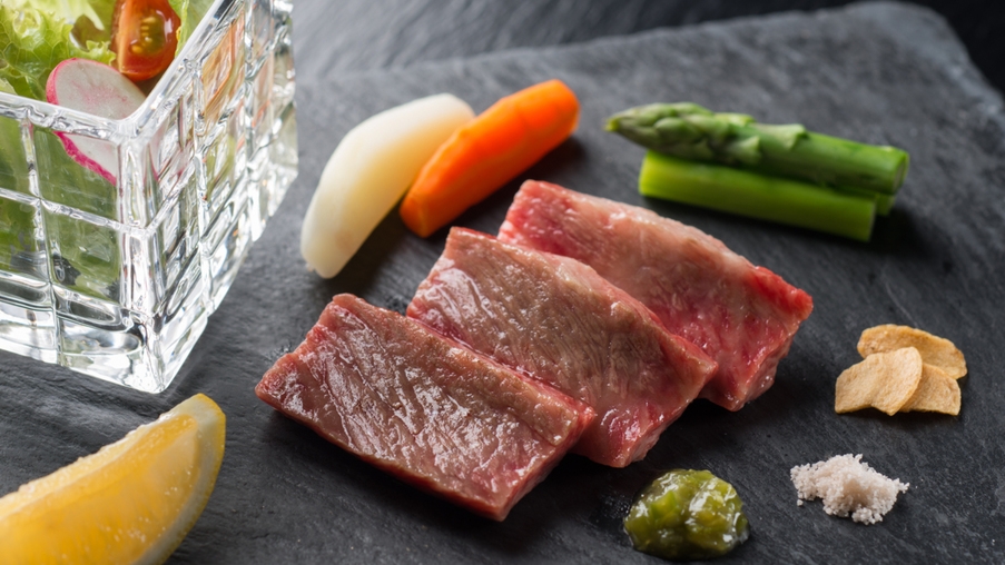 【夕食に逸品追加】≪広島牛ステーキ≫瀬戸内海懐石プラン
