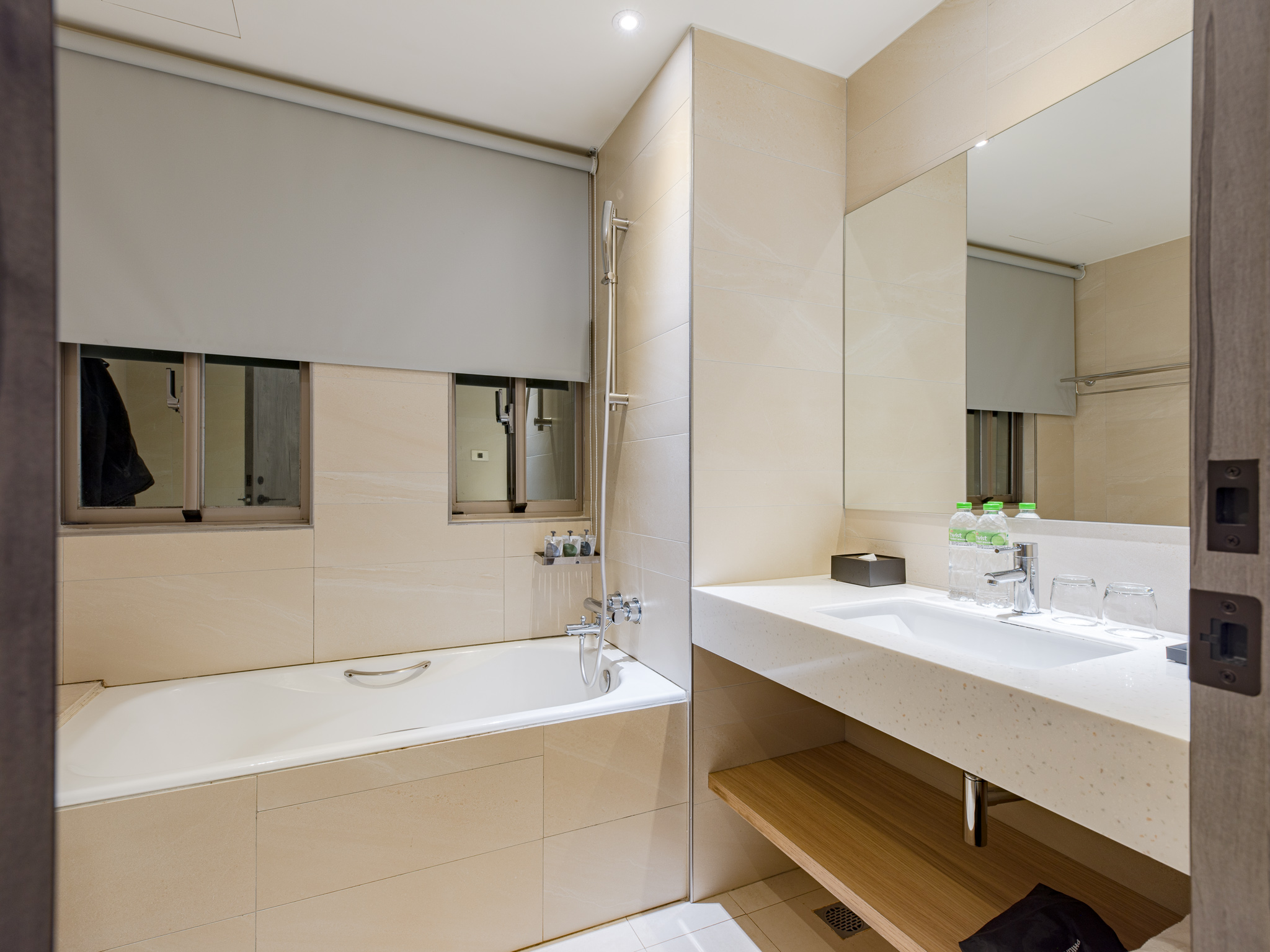 エレガントルーム