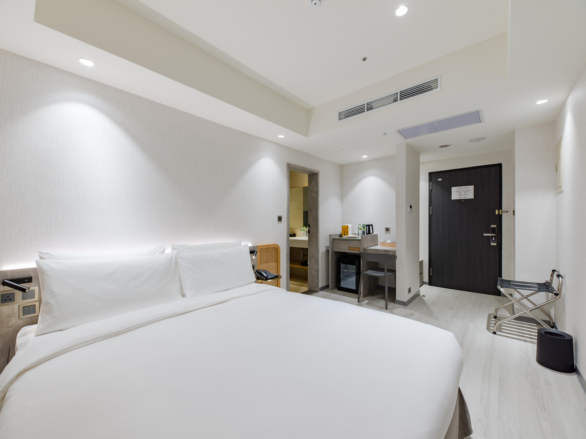 エレガントルーム