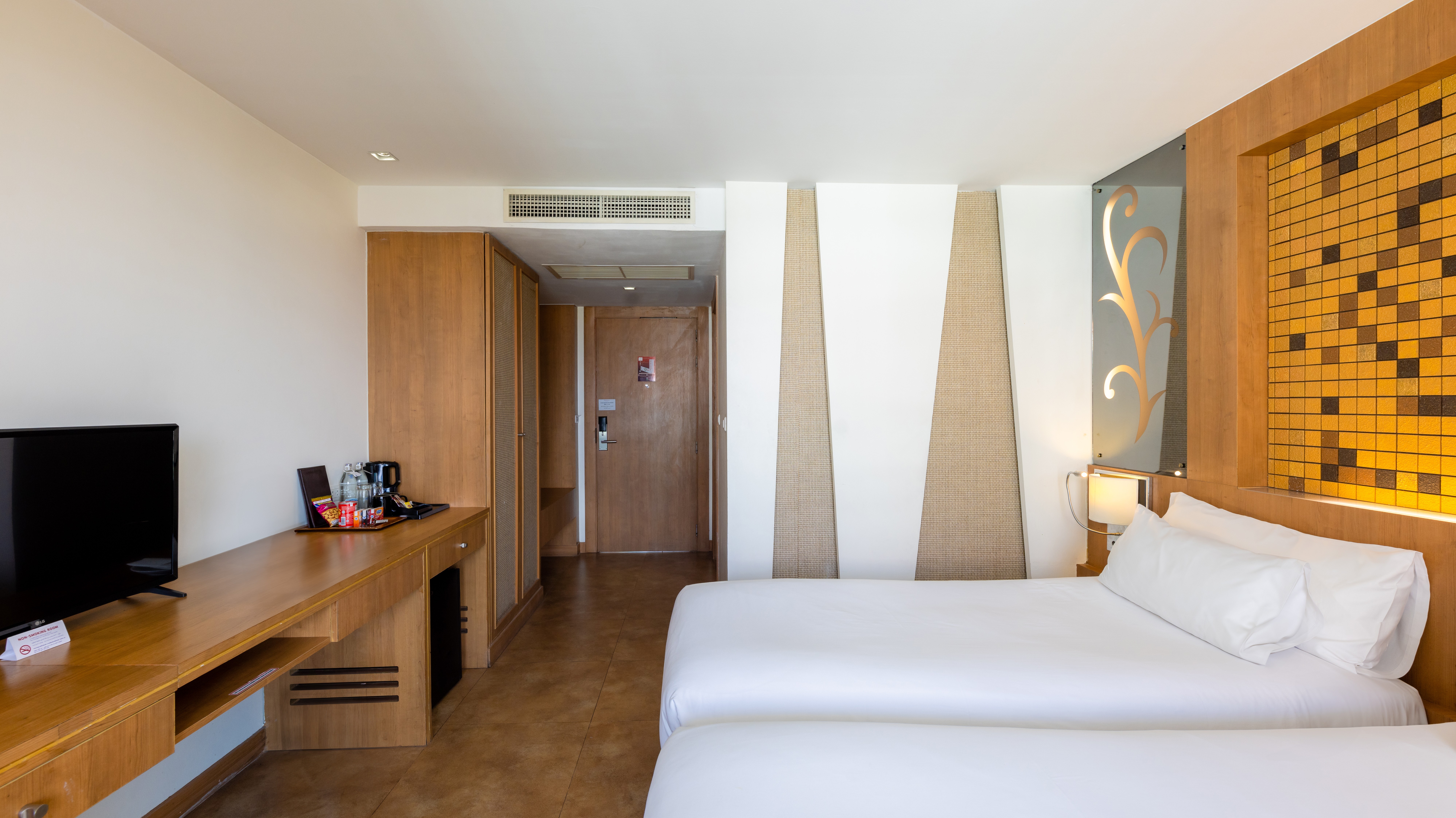 デラックスルーム・プールビュー