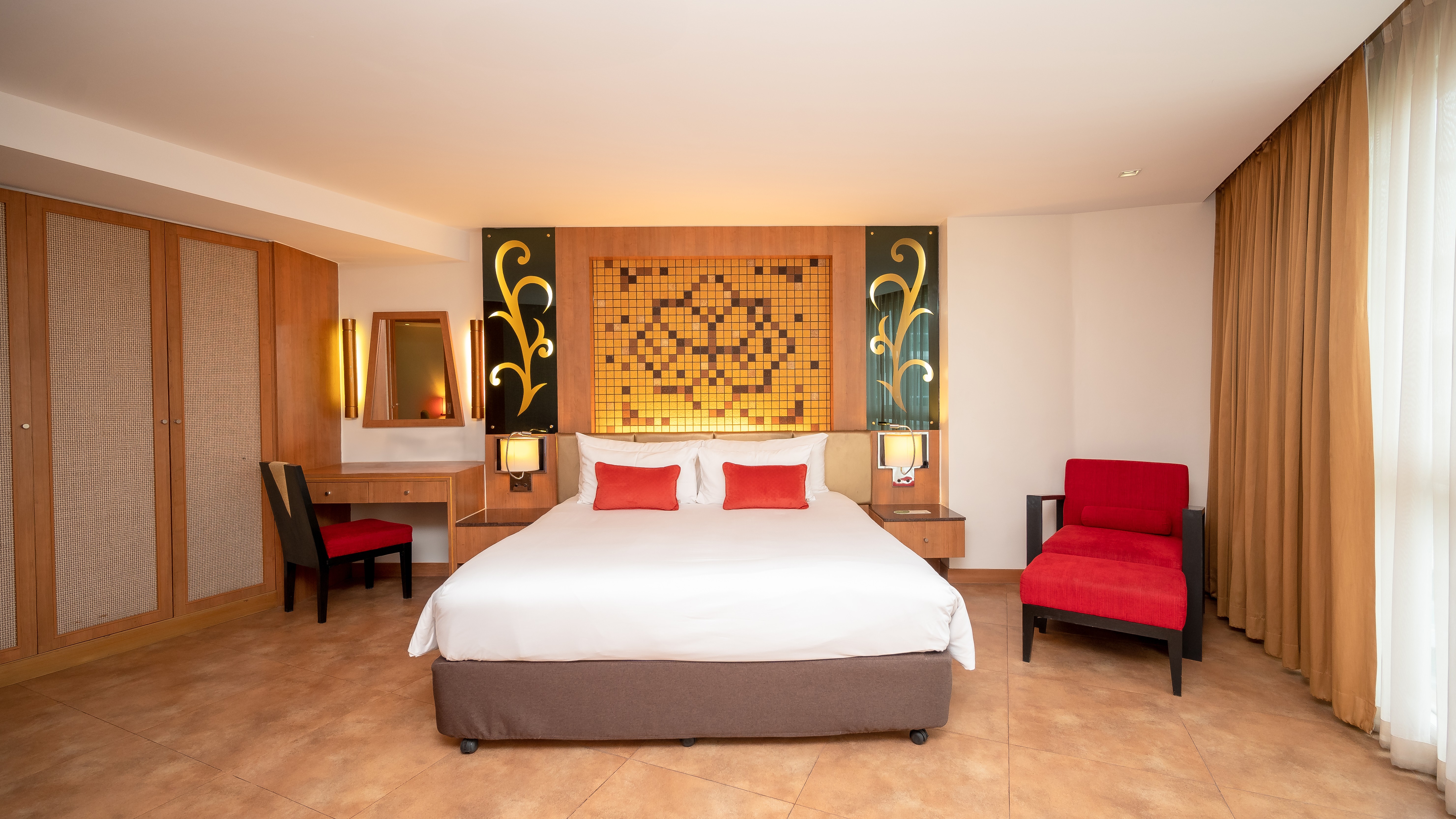 デラックスルーム・プールビュー