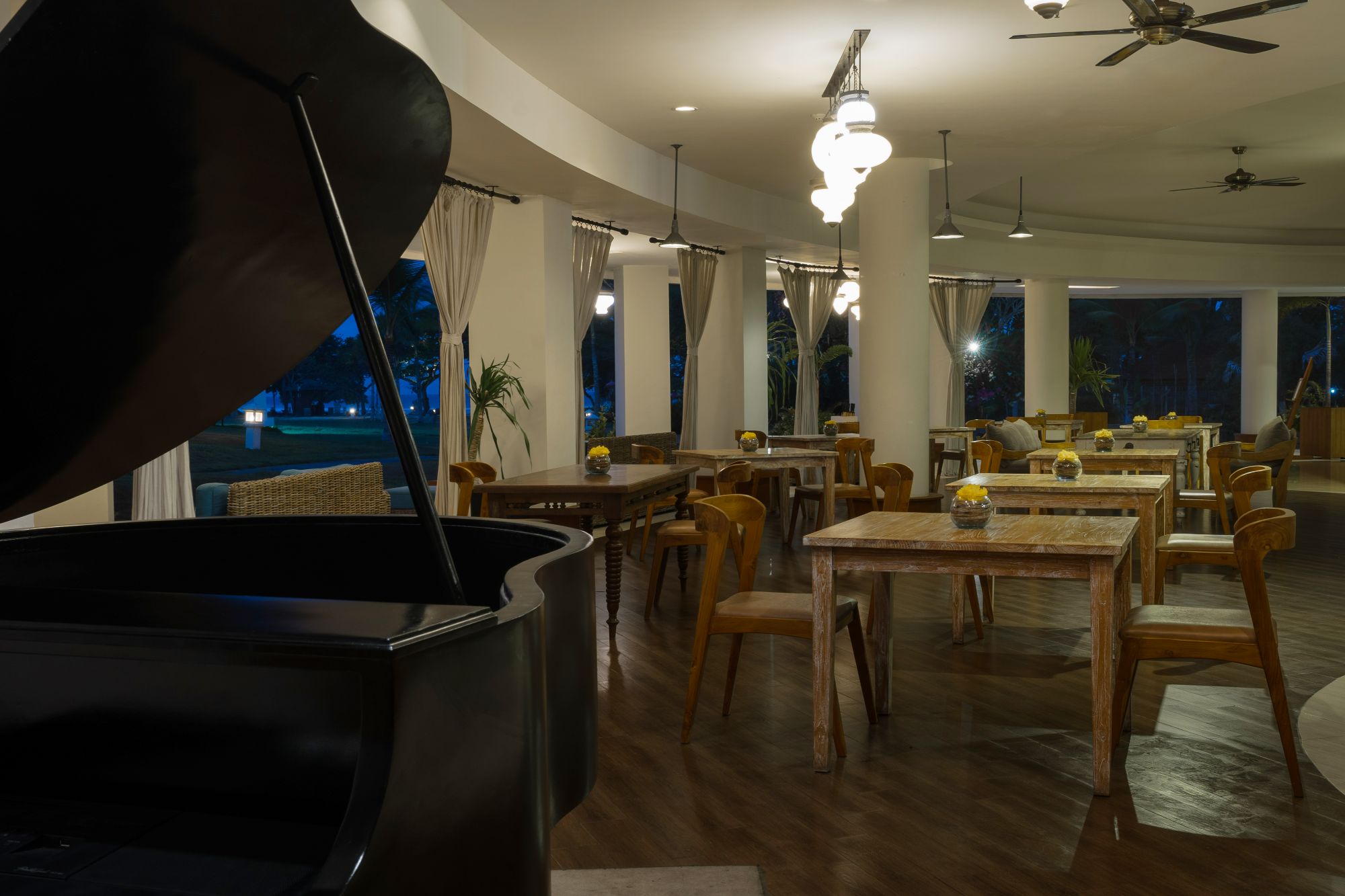 ジャジャン・ビストロ（JAJAN BISTRO）