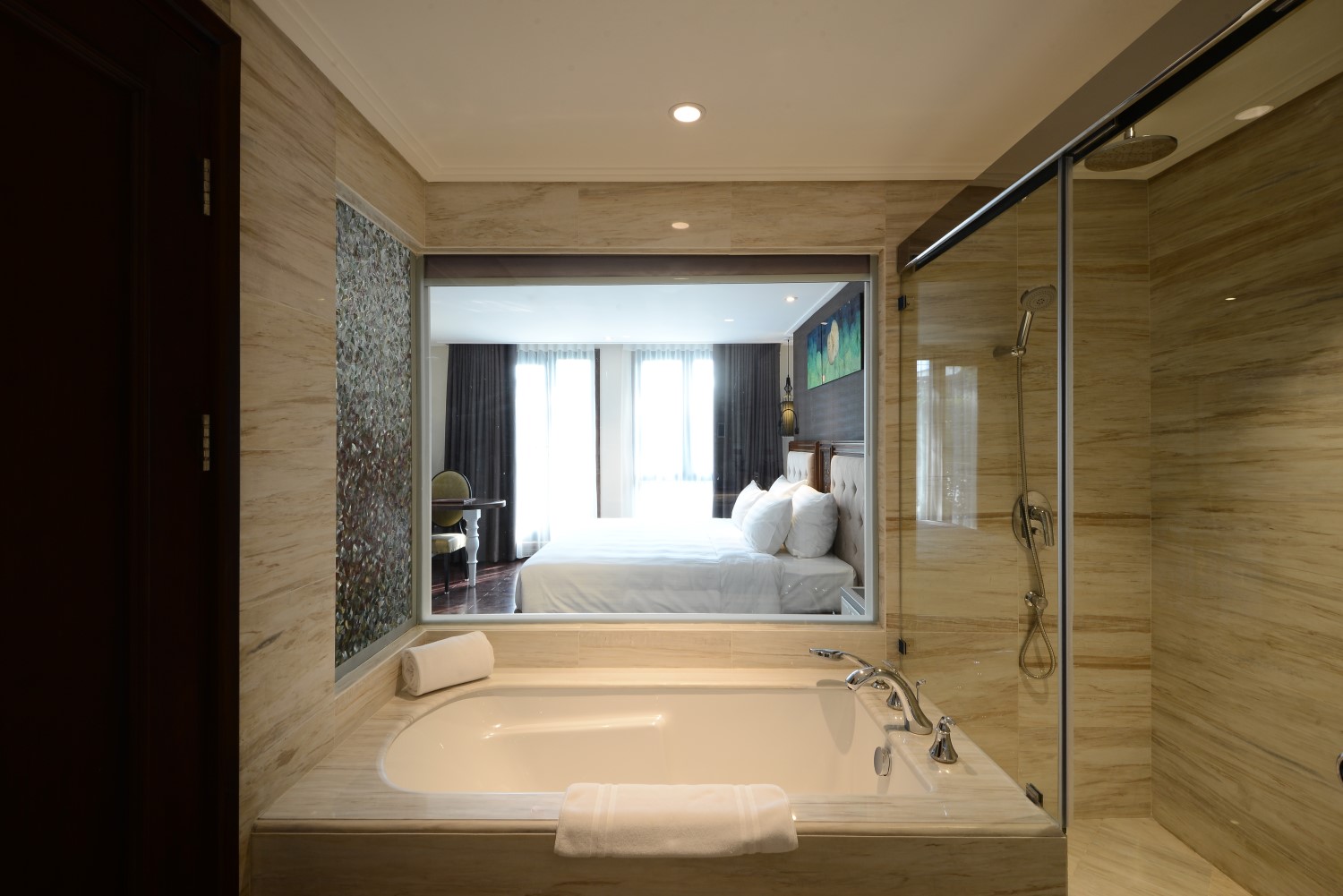 スーペリアプラス