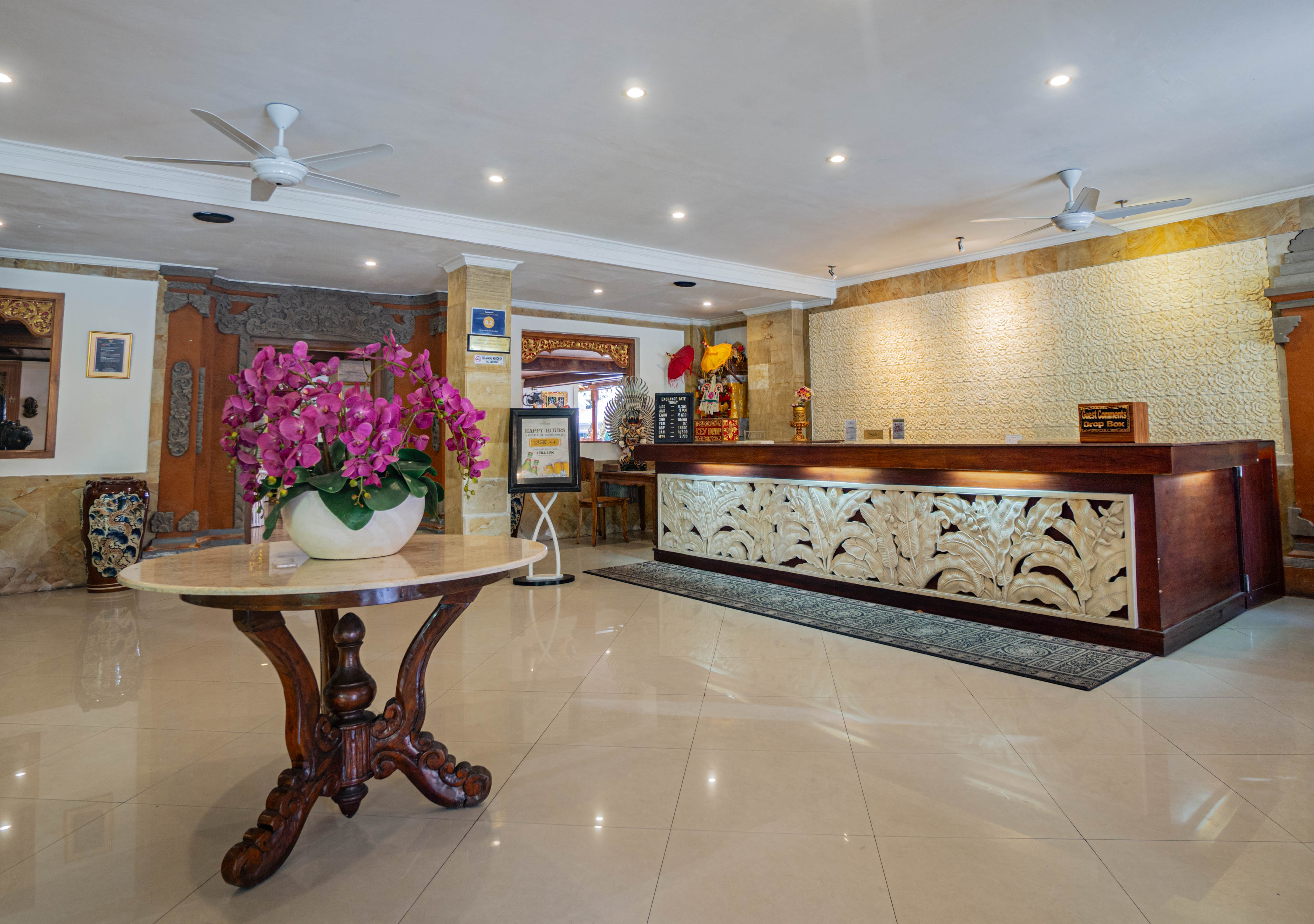 ロビー・フロントデスク