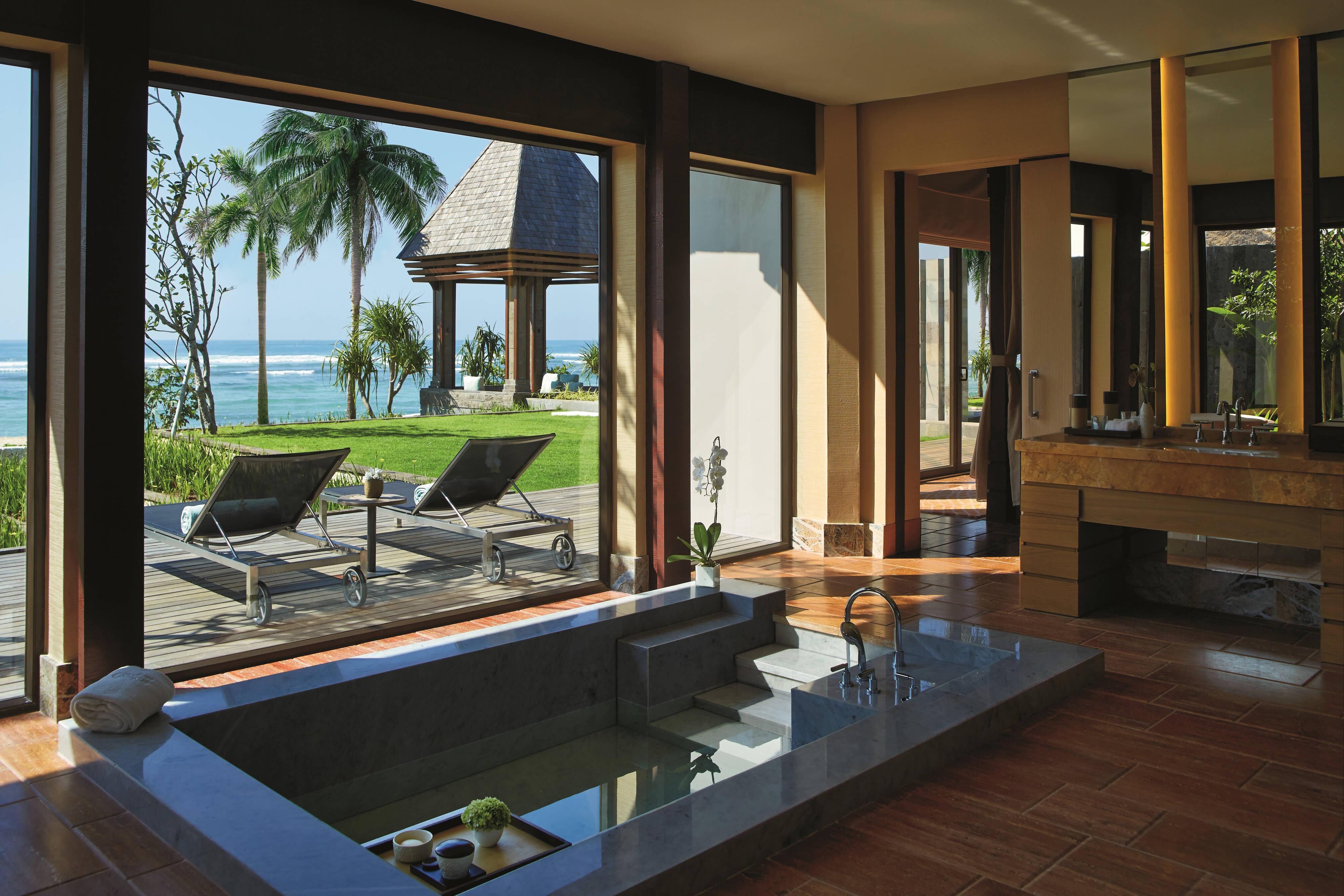 The Ritz-Carlton Oceanfront Villa
