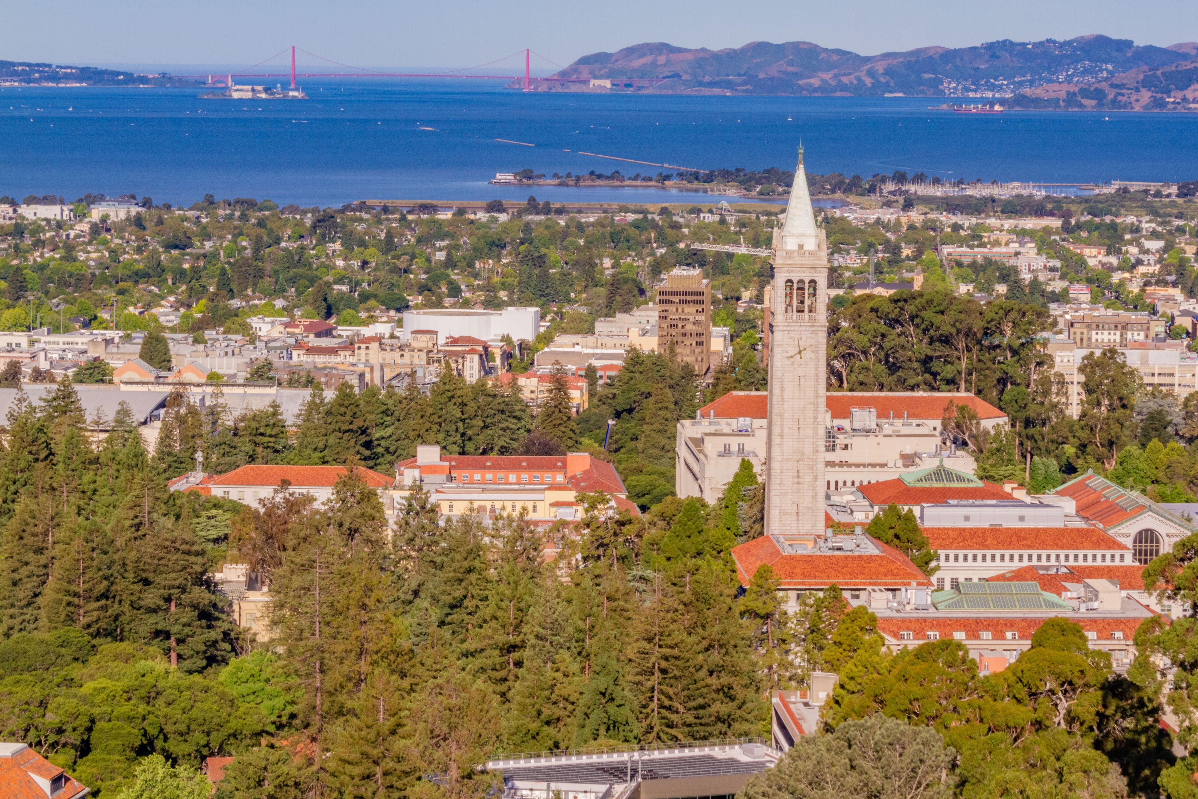 カリフォルニア大学バークレー校から徒歩約5分