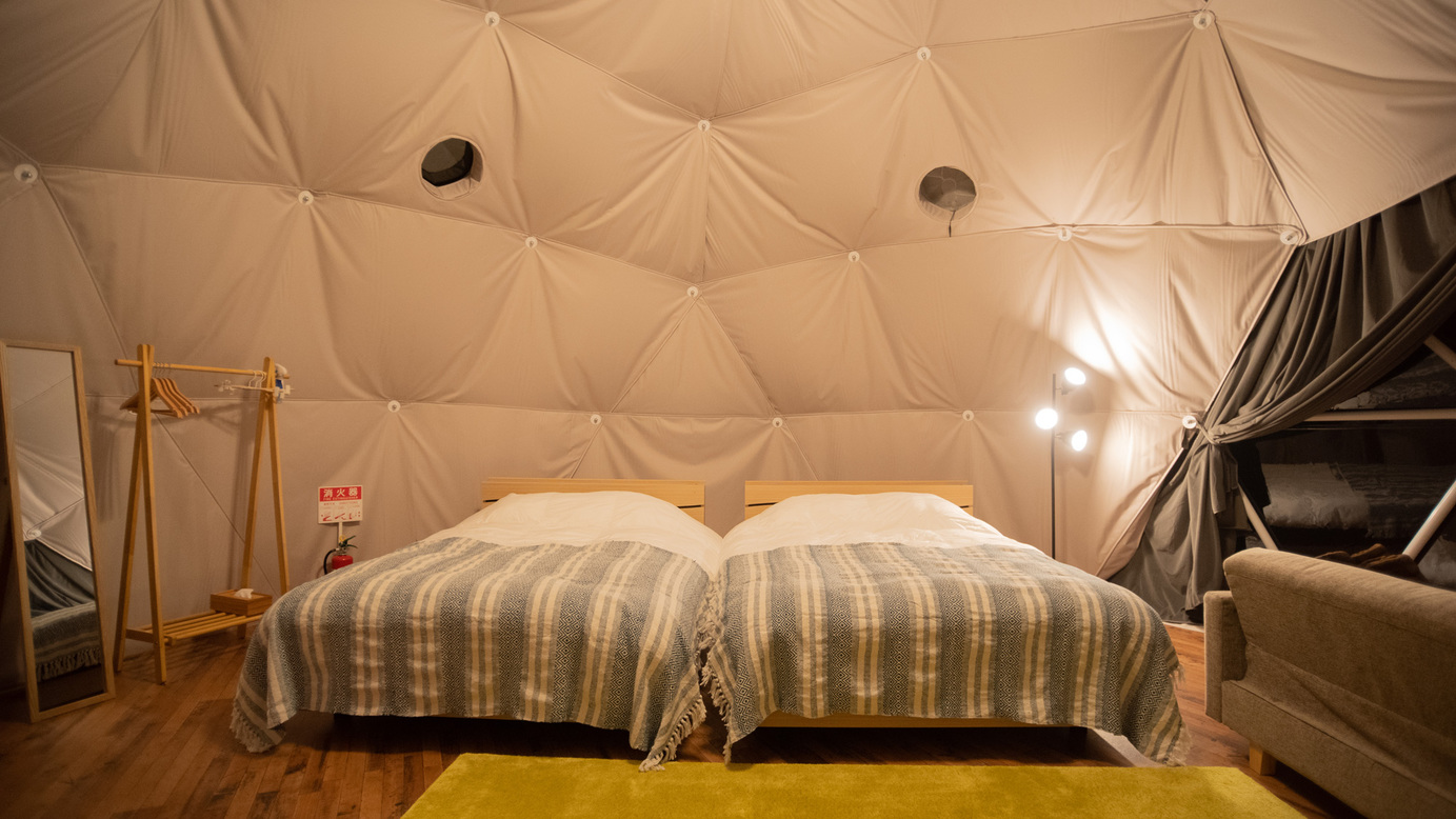 【卒業旅行に♪学生さん応援】学割料金＆選べるアウトドア体験付き♪グランピングで思い出作り！＜素泊り＞