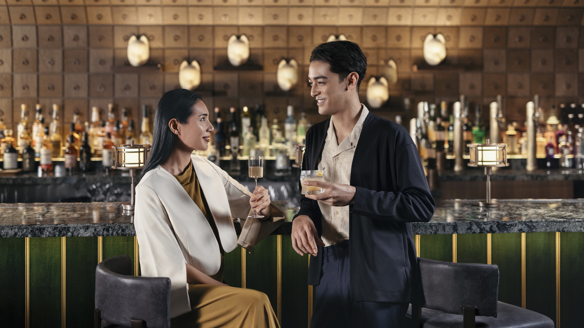  カクテルバー  Nine Tails（ナインテイルズ）