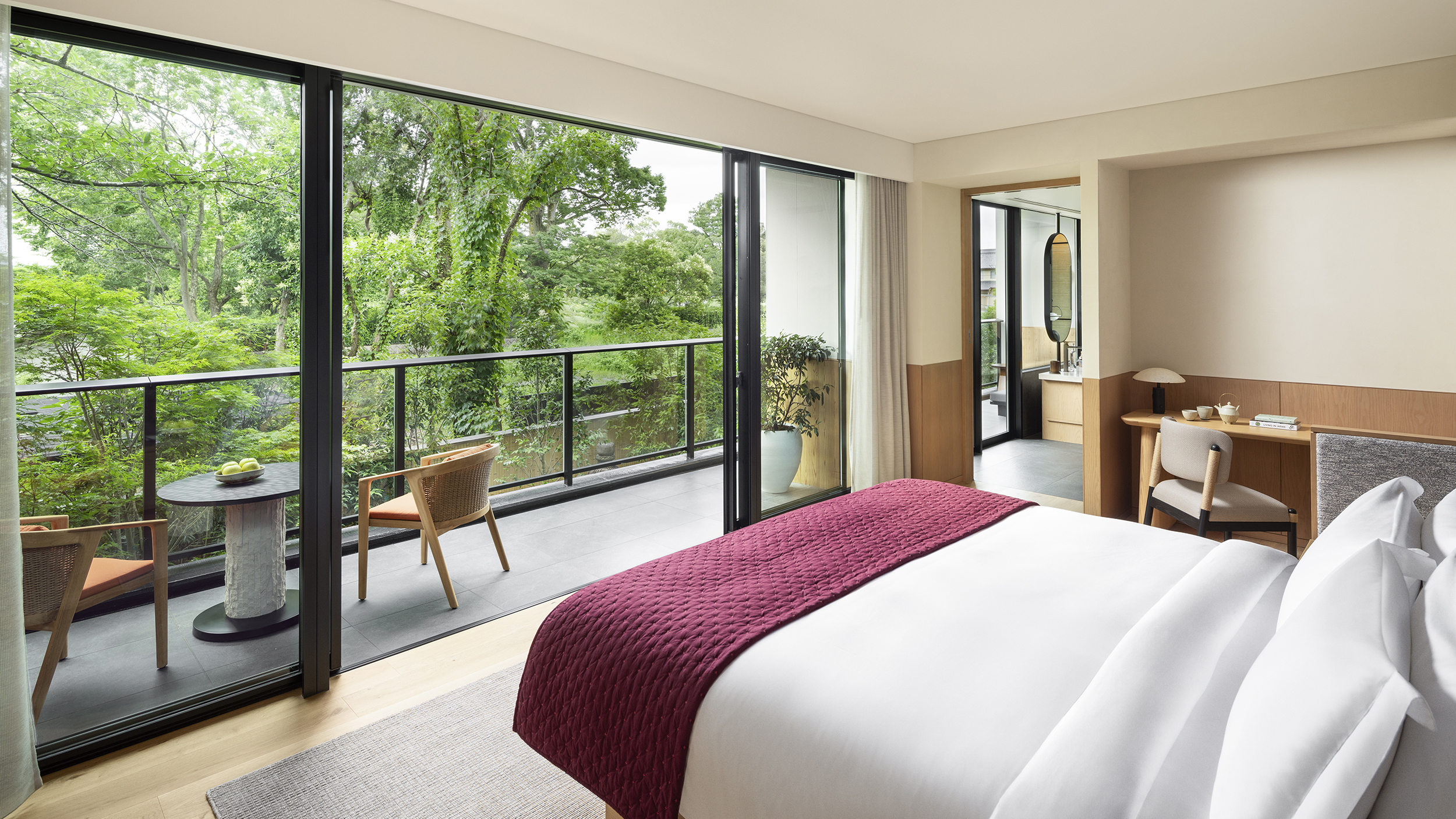 デラックス ジュニアスイート ガーデン