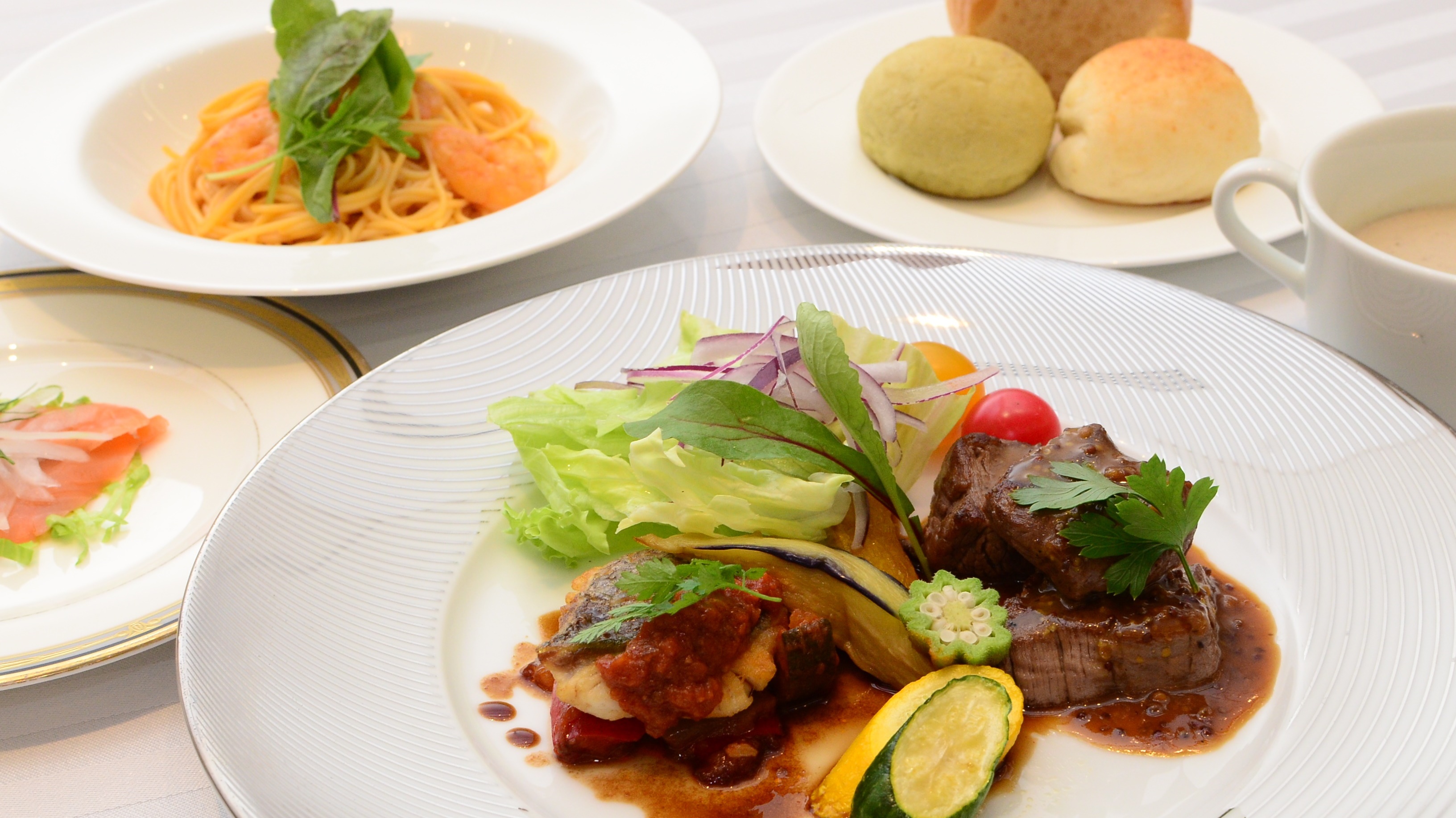 *【ランチ一例】フレンチレストランCameliaではランチ営業もしております