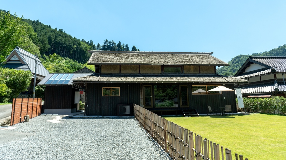 ＜ペット可＞【松明棟・1棟貸】吹き抜け天井風呂付！