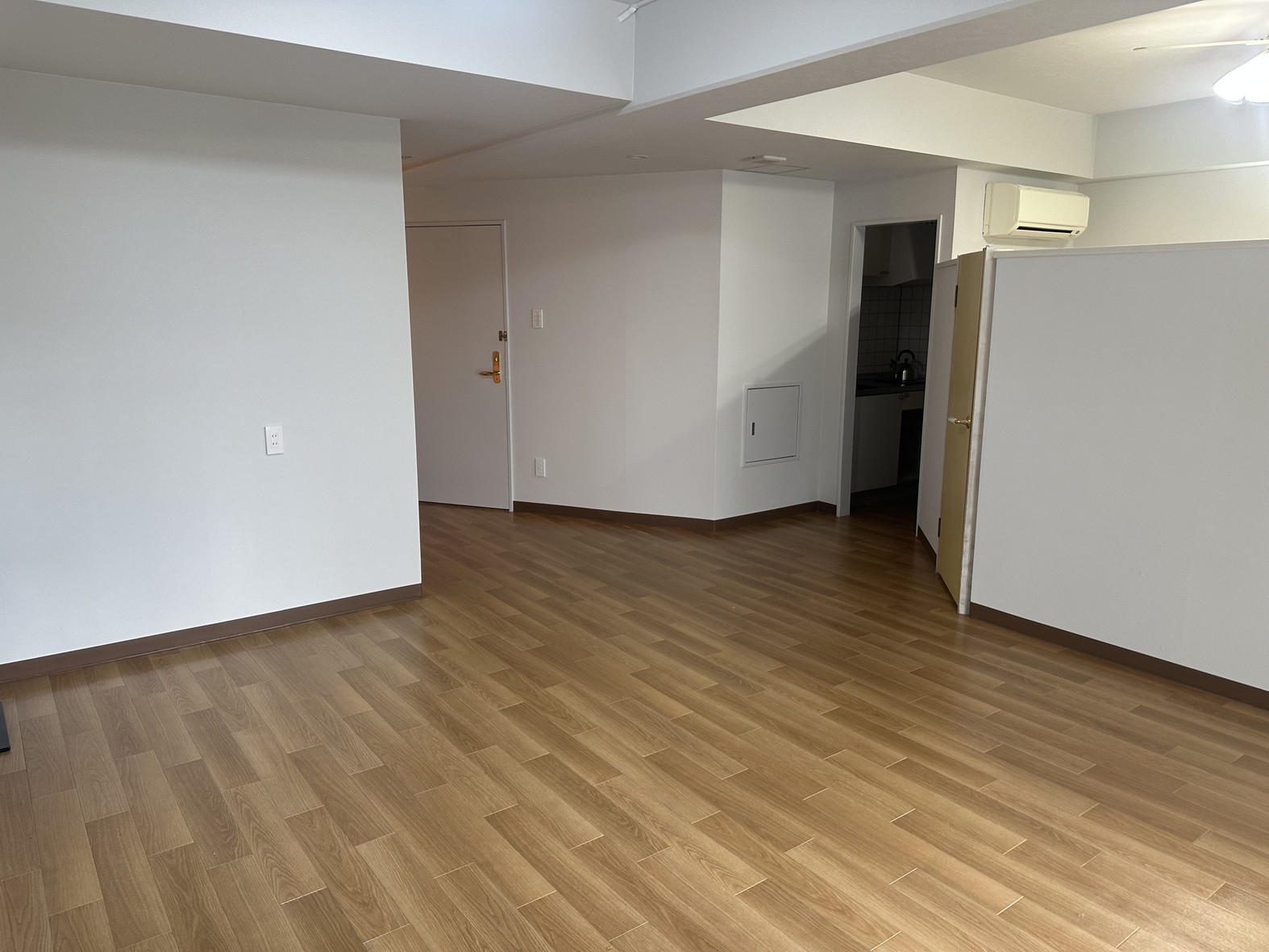 ゆとりのホテルバスお布団素泊まり　プラン40㎡の広いお部屋で秋の夜長を楽しむためにホテルからの・・・