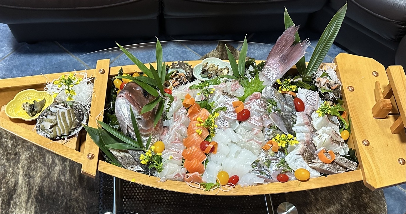 【パーティ宴会プラン】舟盛＆浜焼きで豪華に楽しむ！飲食物持ち込み自由♪キッチン有り（朝食無し）