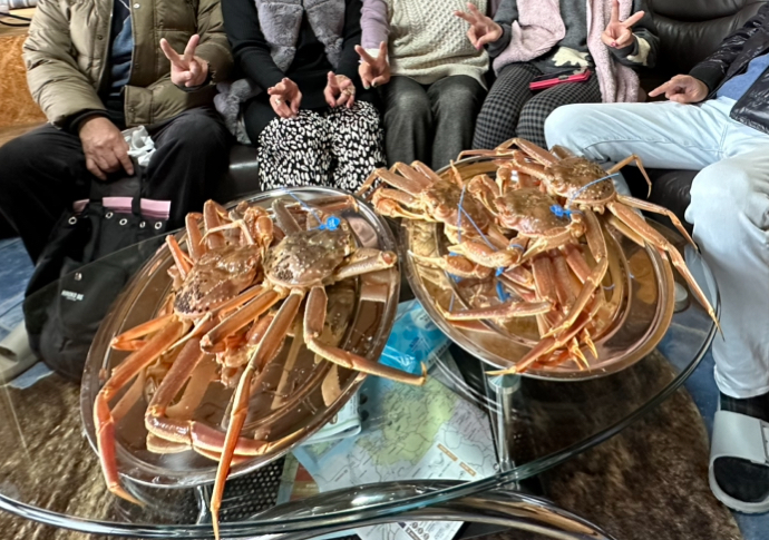 ①冬の新企画【素泊まり・一棟１階貸切】11月から蟹のシーズン！蟹鍋用のセット一式有！温泉まで車で4分