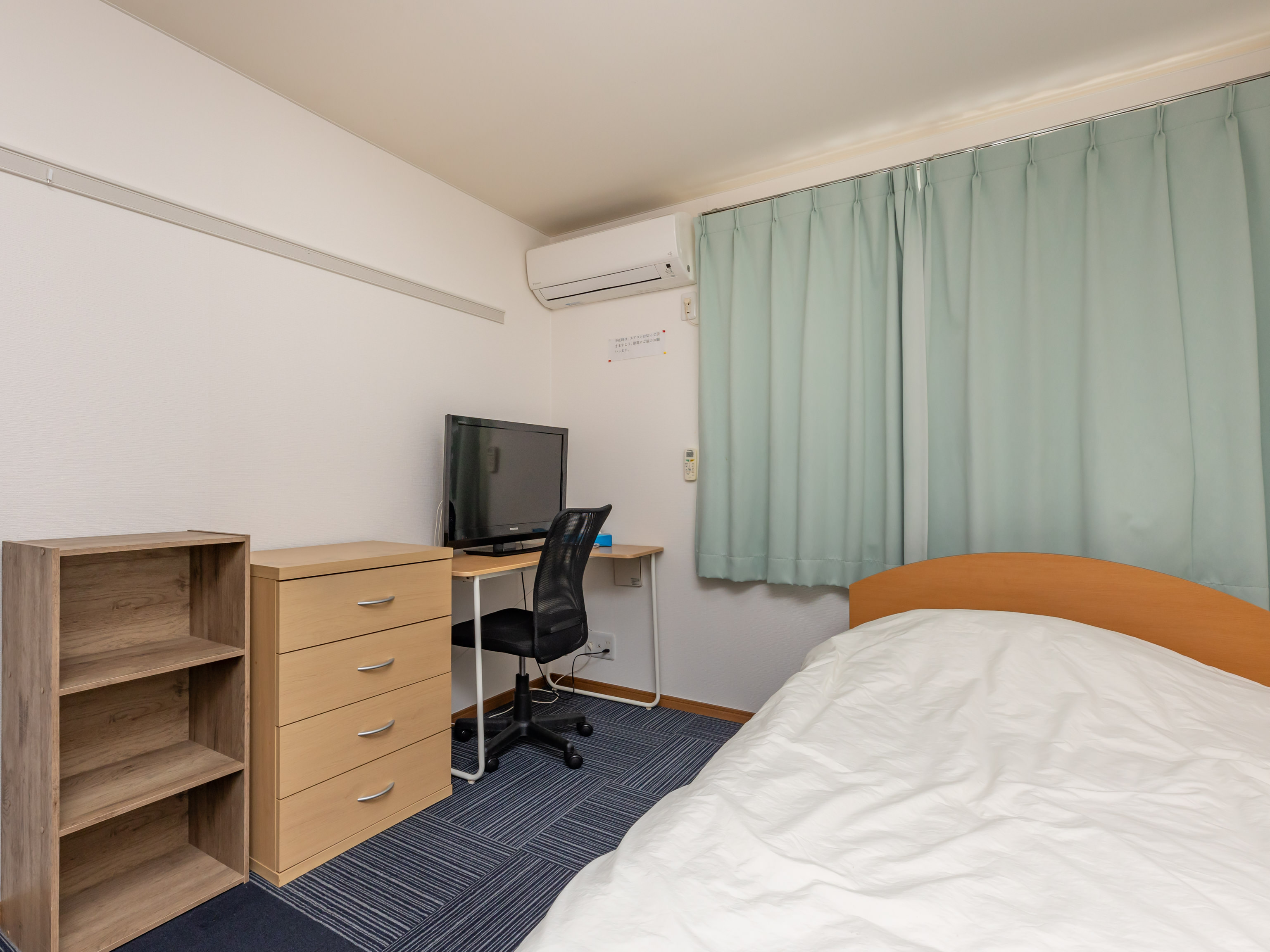 【喫煙】シングルルーム（ミニキッチン付）