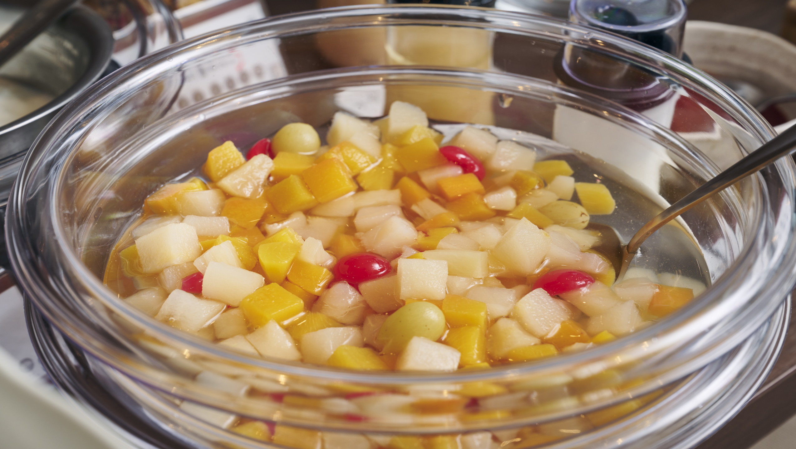 フルーツカクテル