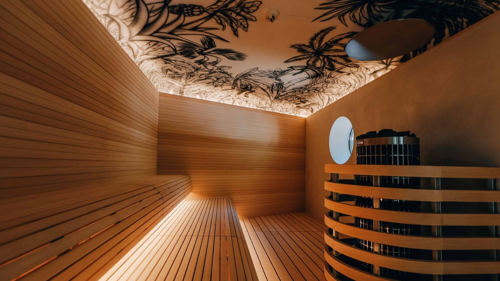 SWEAT LODGE｜WINTER