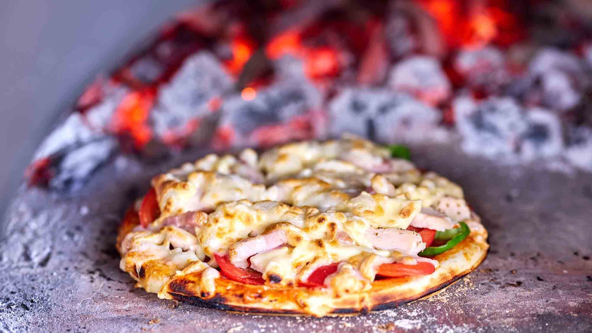 【素泊】＜ライダー限定＞ツーリング後のご褒美！檜風呂とピザ窯で癒すライダーズステイ