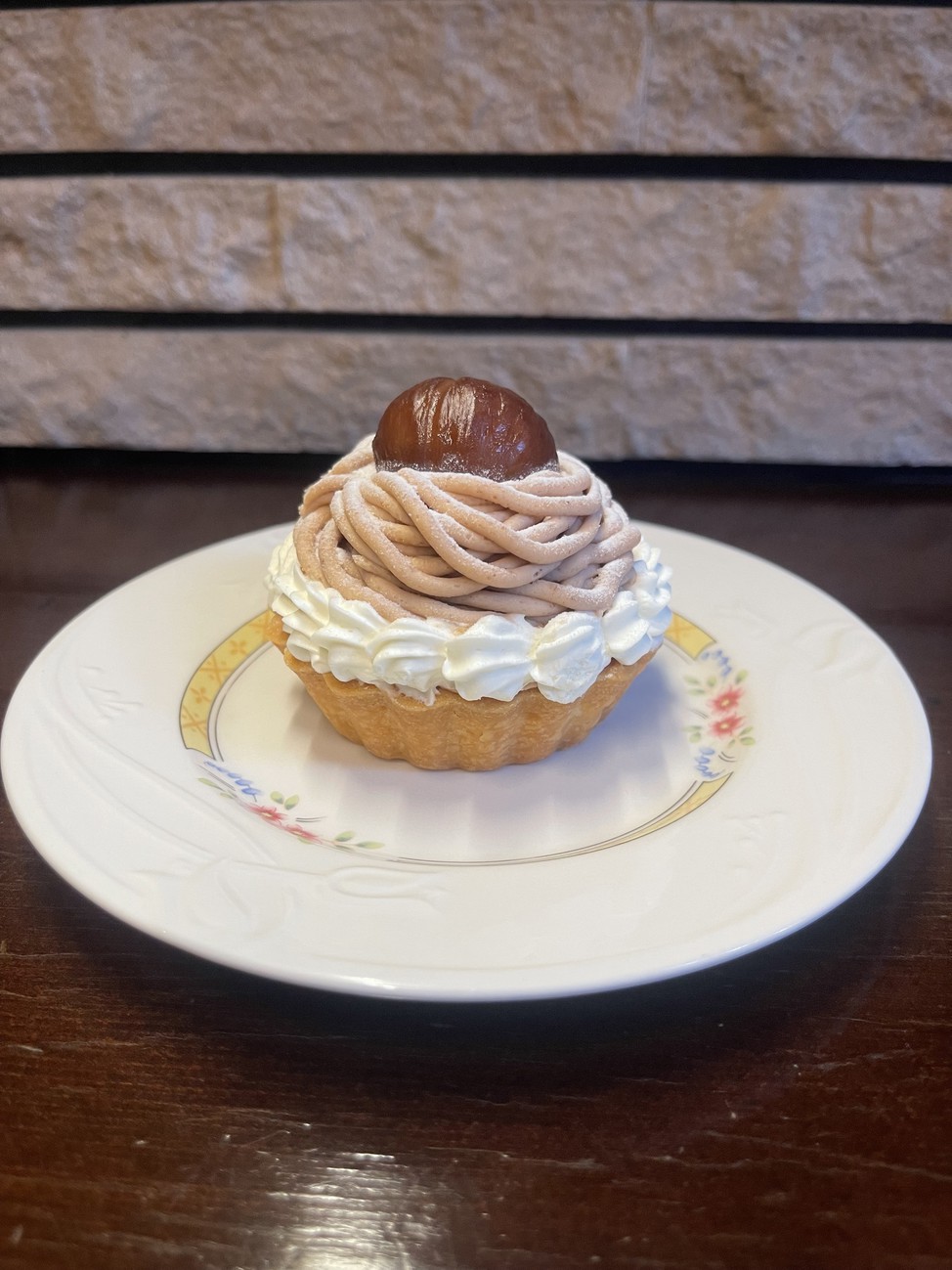 【１泊朝食のみ】菓子工房『Katsumi』協賛☆軽めの夕食後、寛ぎながら甘未を堪能するご宿泊プラン☆